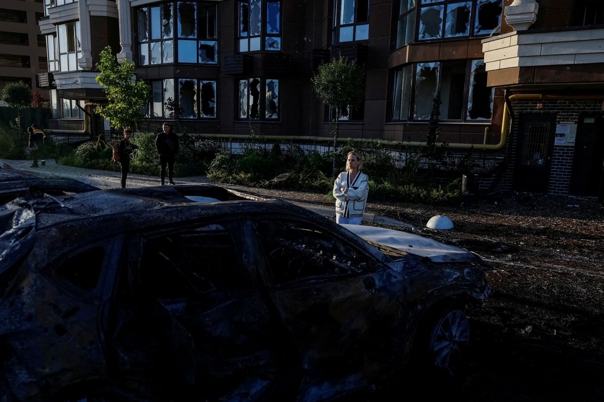 Russia hits Ukraine with barrage of drones, missiles, kills 3, Kyiv says