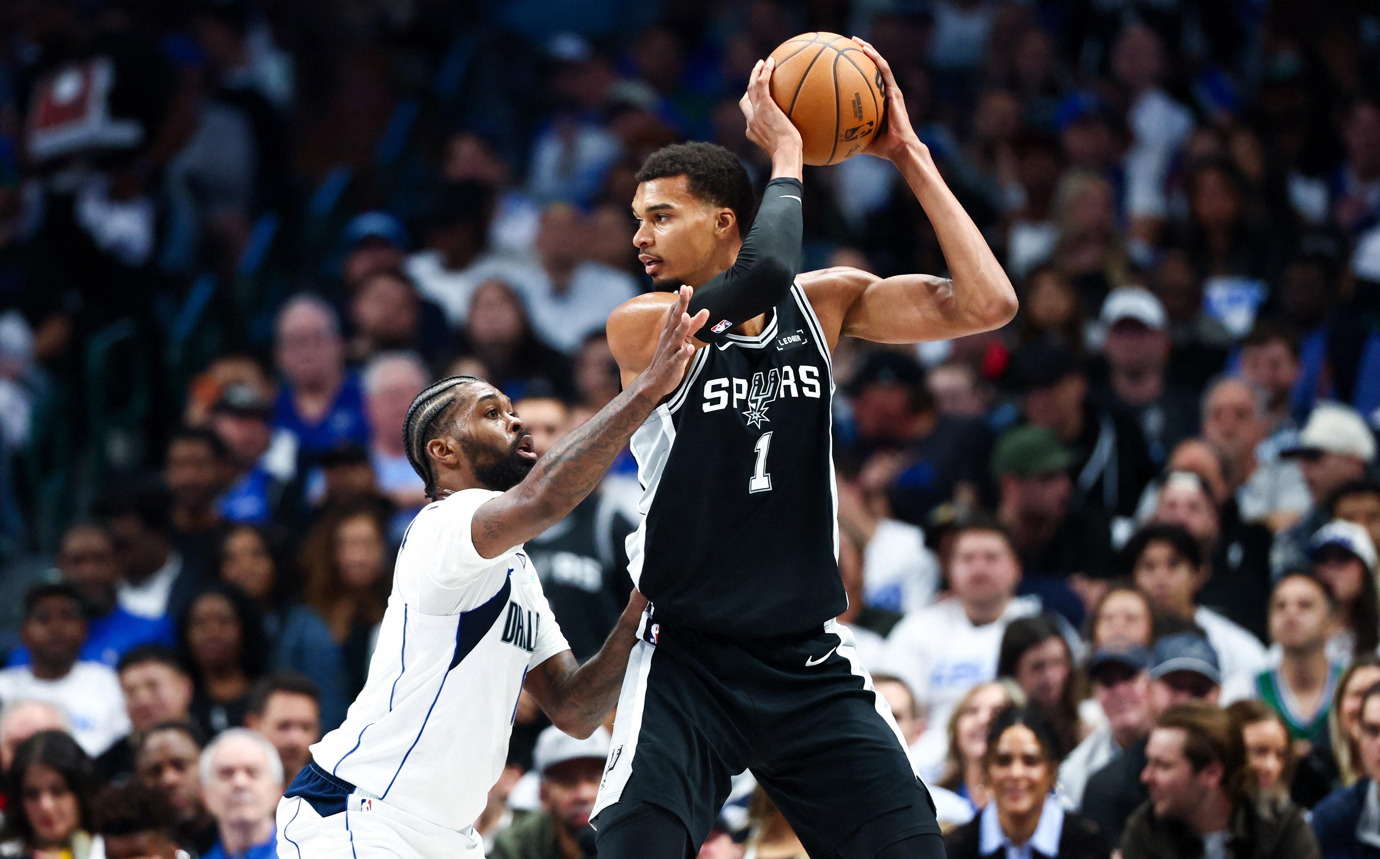 NBA: Victor Wembanyama scores 40 as Spurs rout Mavs in Cooper Flagg's debut