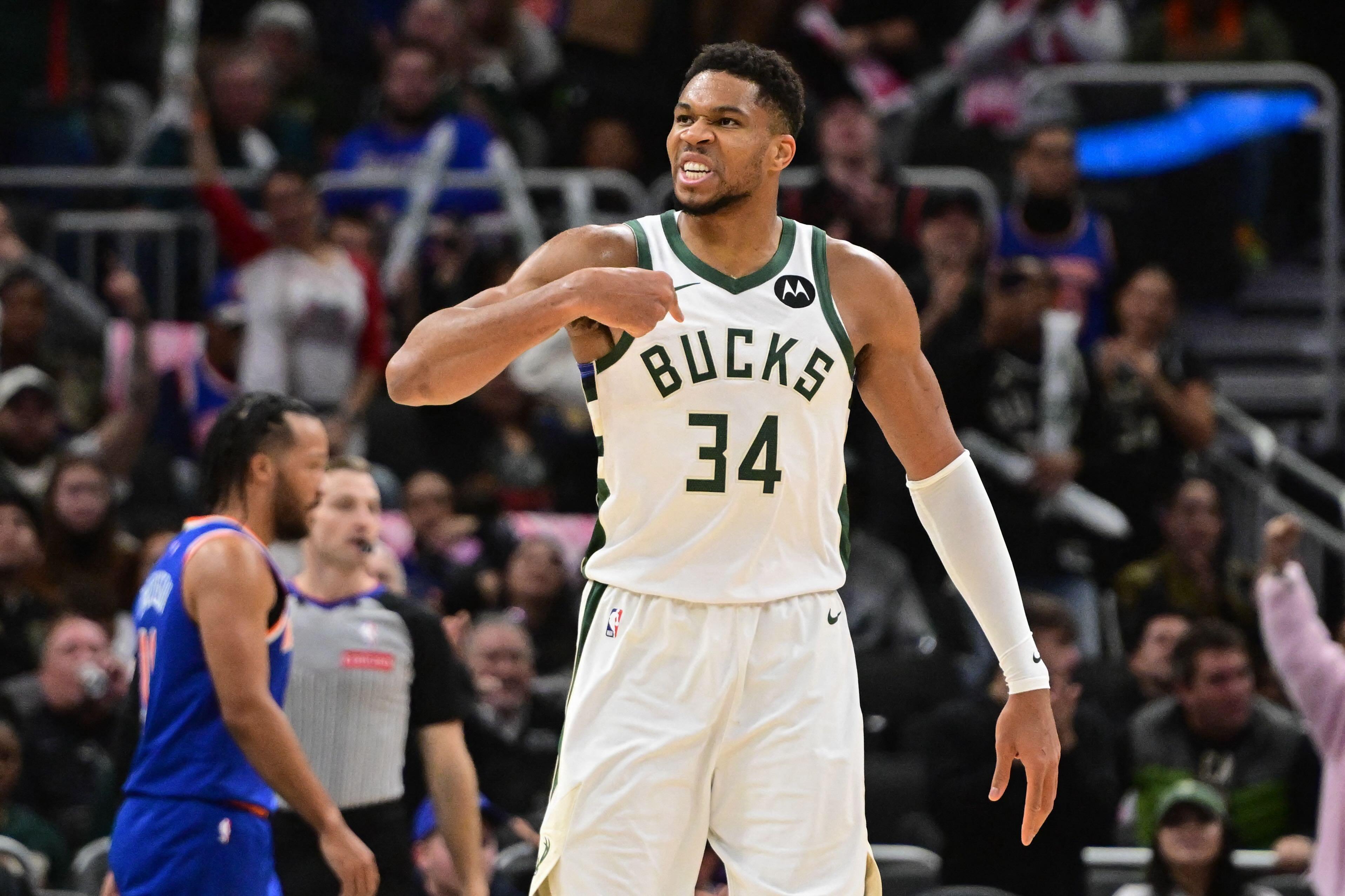 NBA: Giannis Antetokounmpo, Bucks overpower Knicks in 2nd half