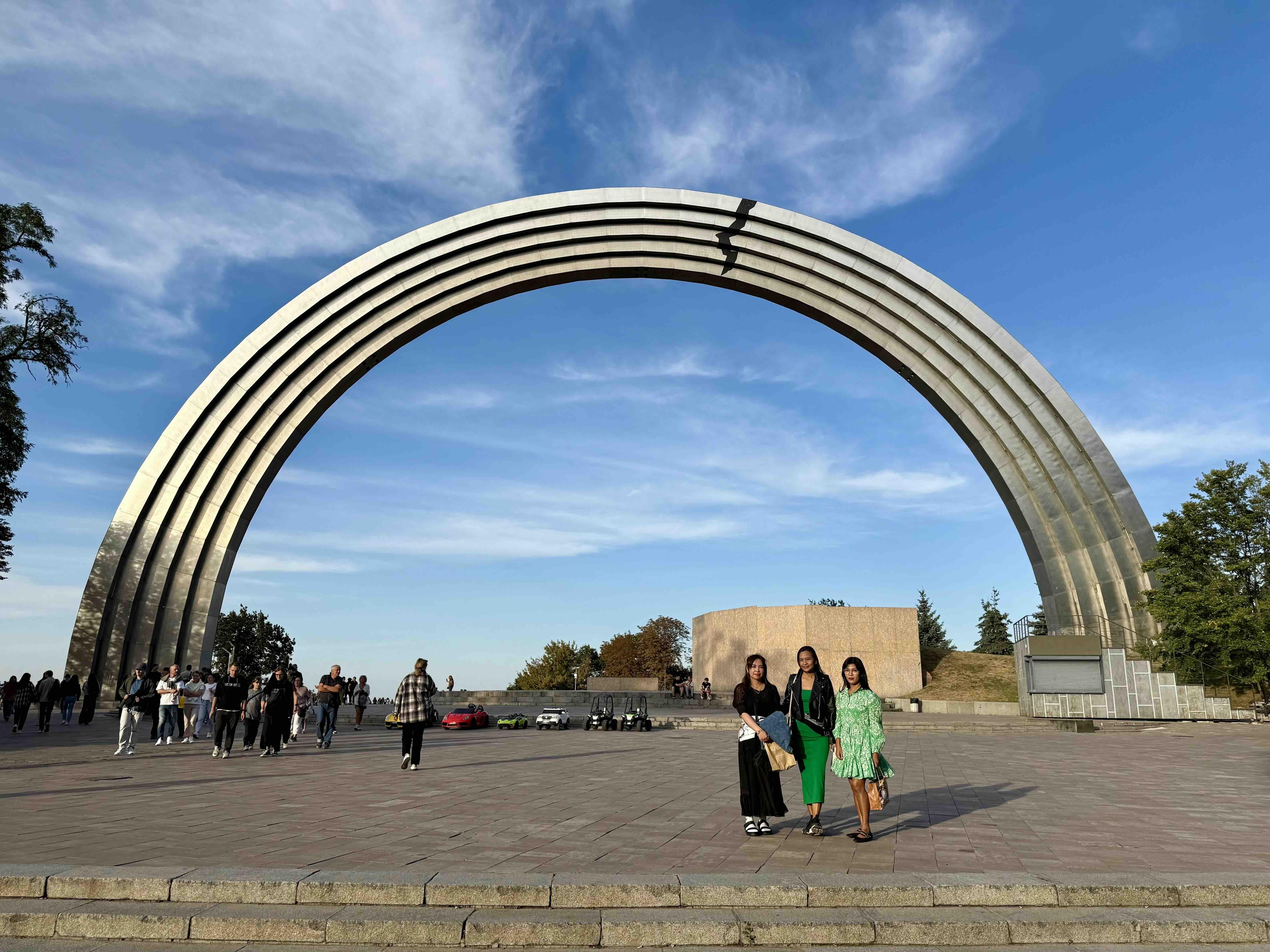 Life goes on for Filipinos in Kyiv amid war