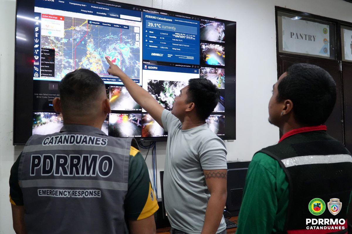 Thousands flee Catanduanes coast as Ramil approaches