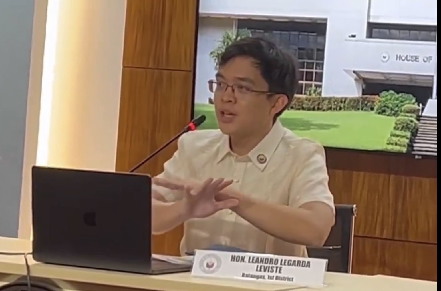 Leviste: DPWH Dizon's team members either contractors or linked to contractors