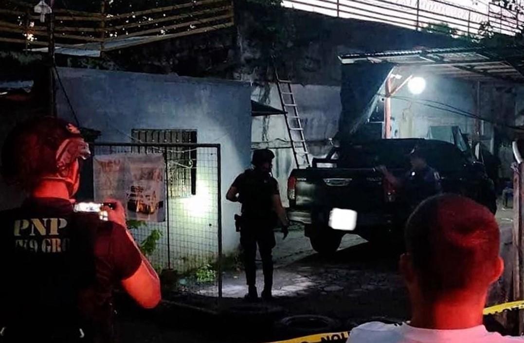 Grenade blast damages cars, motorcycle in Bacolod