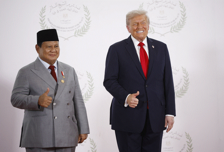 Indonesian president asks Trump for meeting with son Eric in 'hot mic' moment