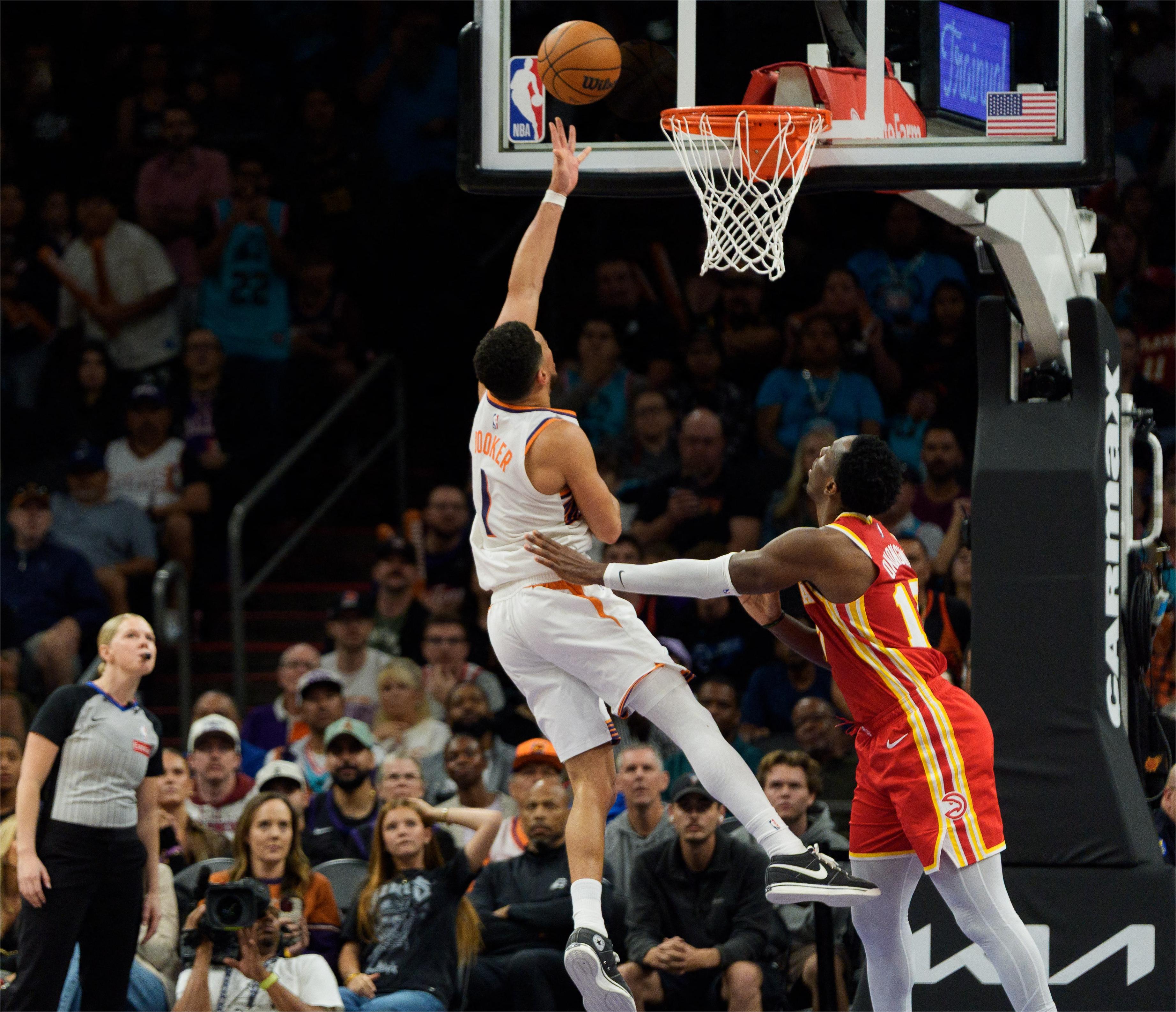 NBA: Surging Hawks storm back to beat Suns
