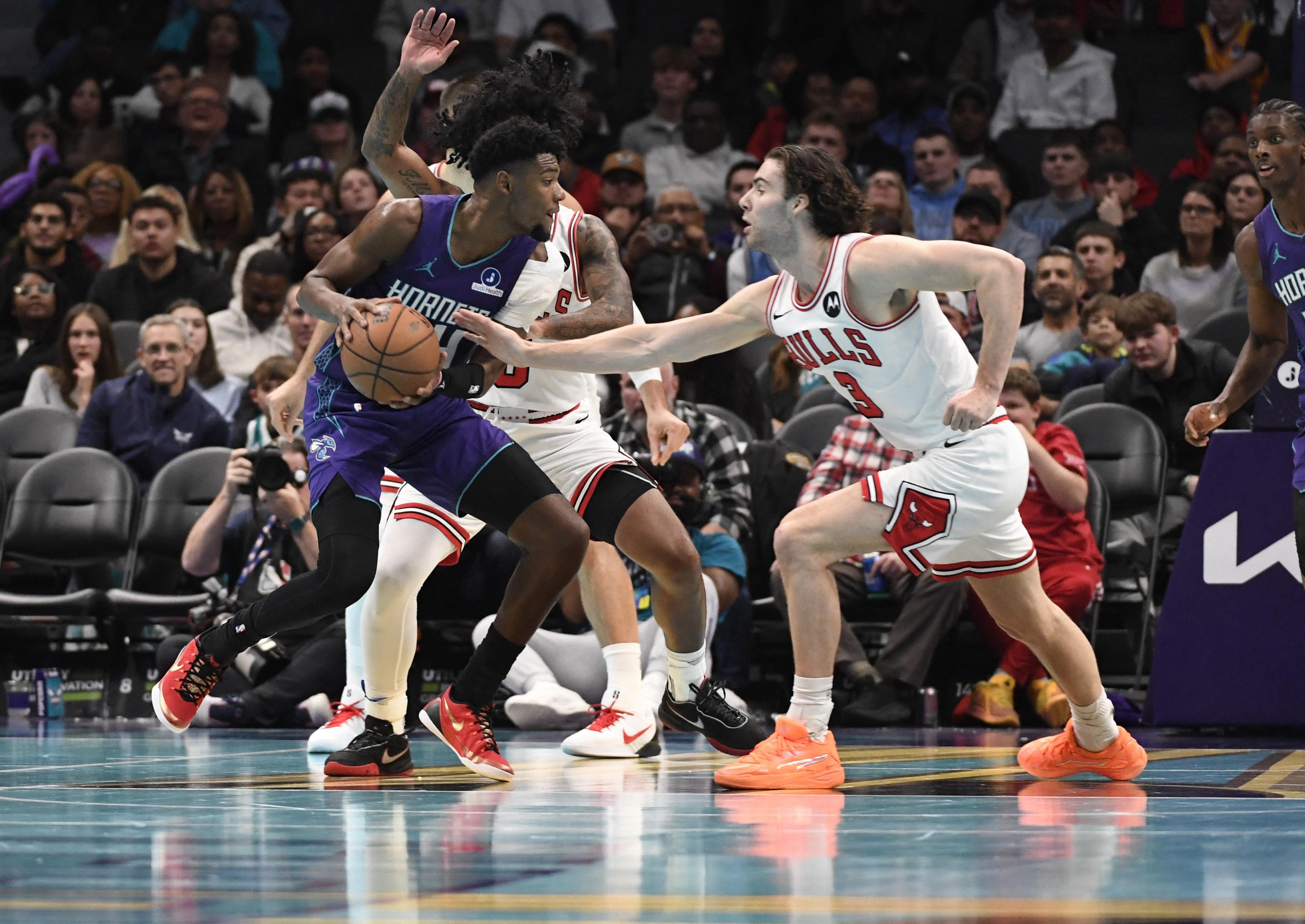 NBA: Brandon Miller heats up to airlift Hornets over Bulls