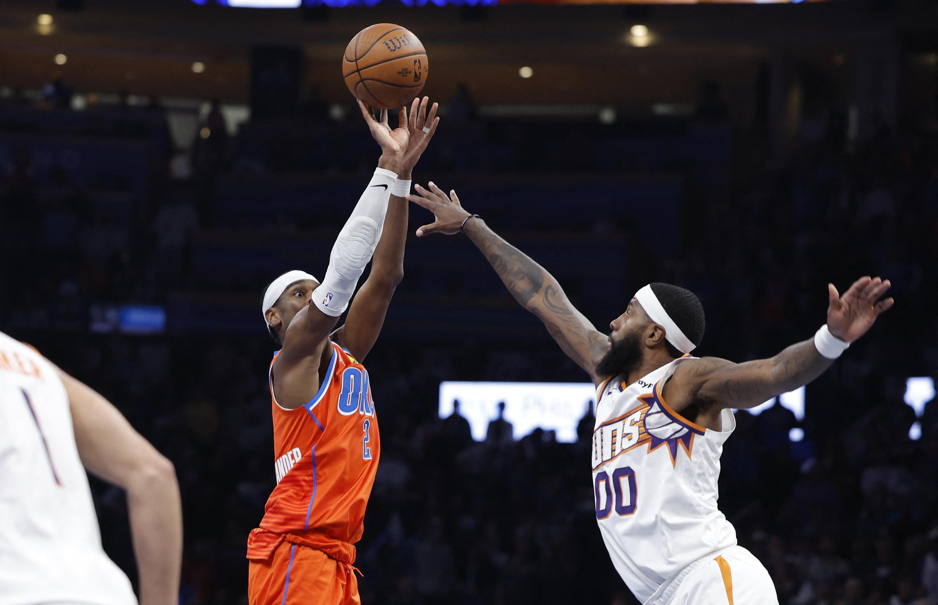 NBA: Thunder edge Suns for 11th straight win, move to 19-1
