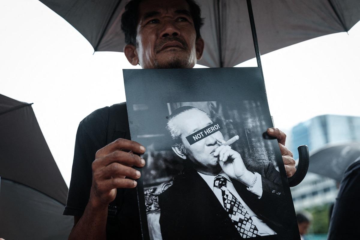Indonesian activists rally against plan to name Suharto as national hero