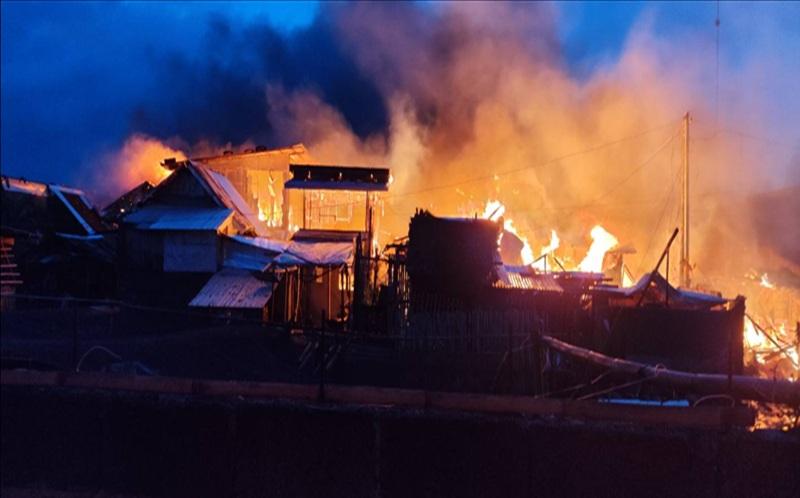 The Bureau of Fire Protection (BFP) in Bato received the alarm at 4:30 a.m. on November 9, 2025. Photo from GMA Regional TV News