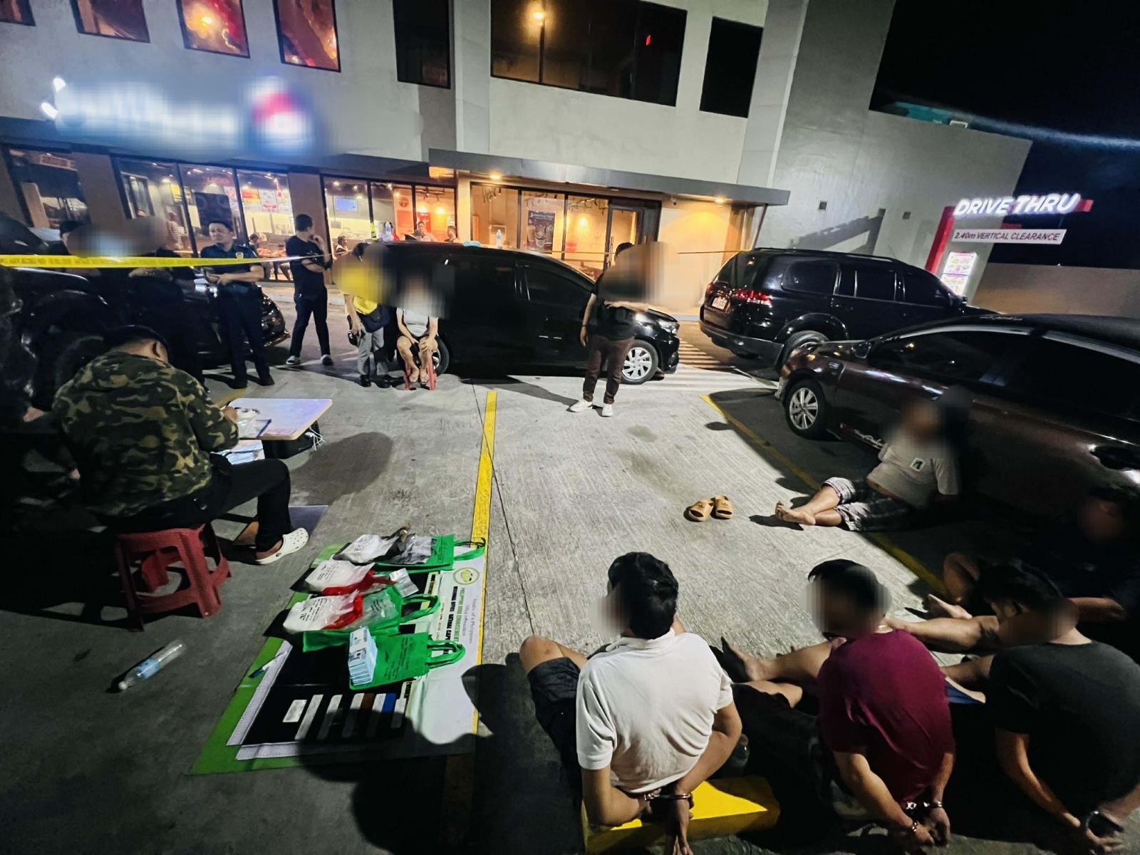 PDEA: 5 suspects arrested, suspected shabu worth over P20M seized in Tanza, Cavite