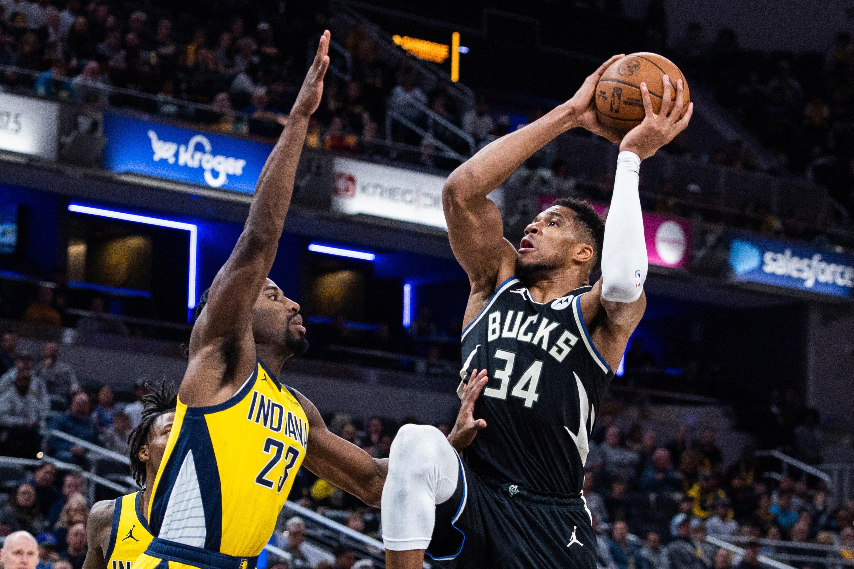 NBA: Giannis Antetokounmpo buzzer-beater lifts Bucks over Pacers