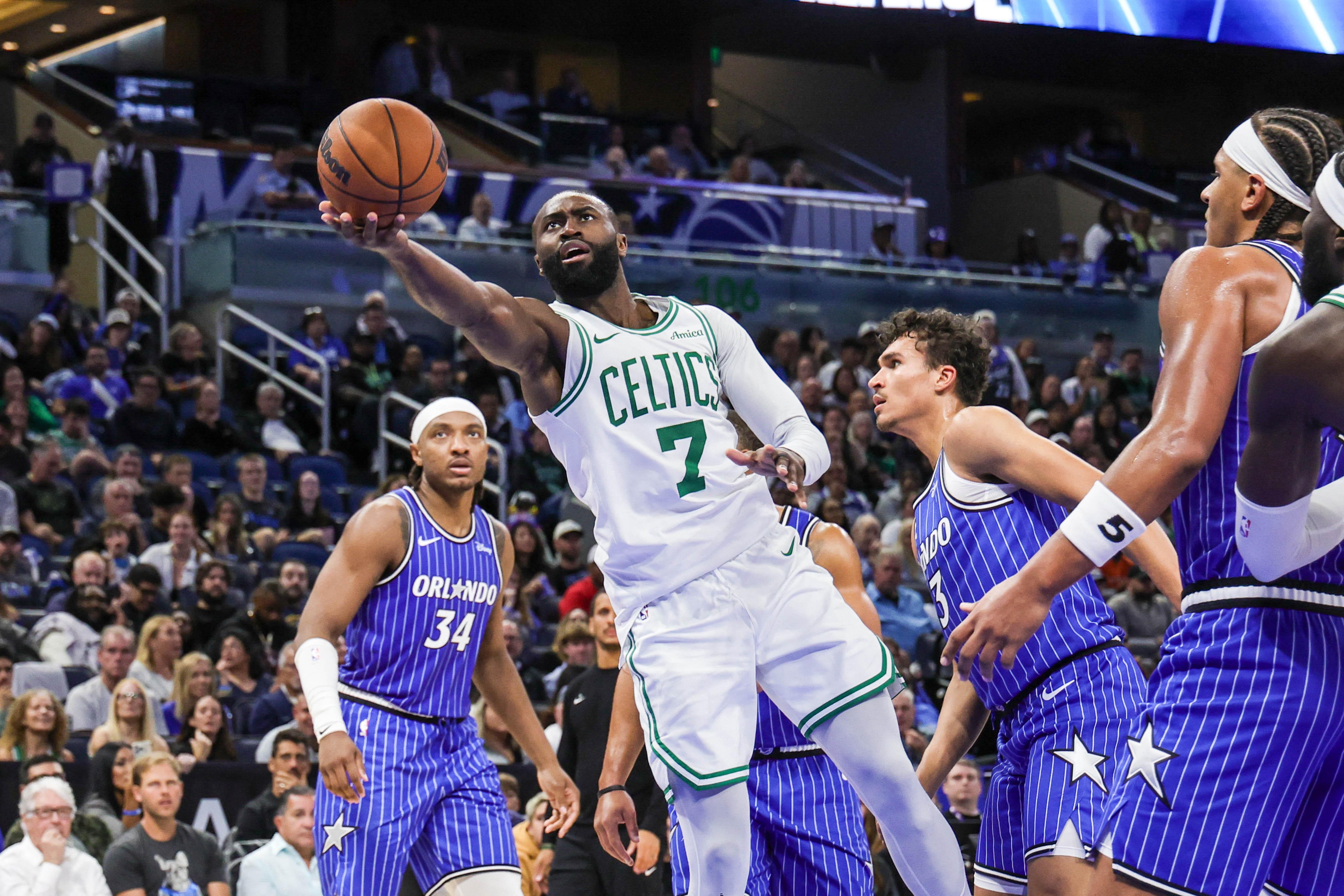 NBA: Celtics rally in fourth quarter to split two-game set in Orlando