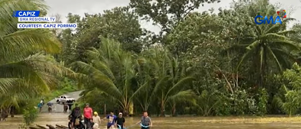 56,000 people flee Tino"s wrath in Capiz