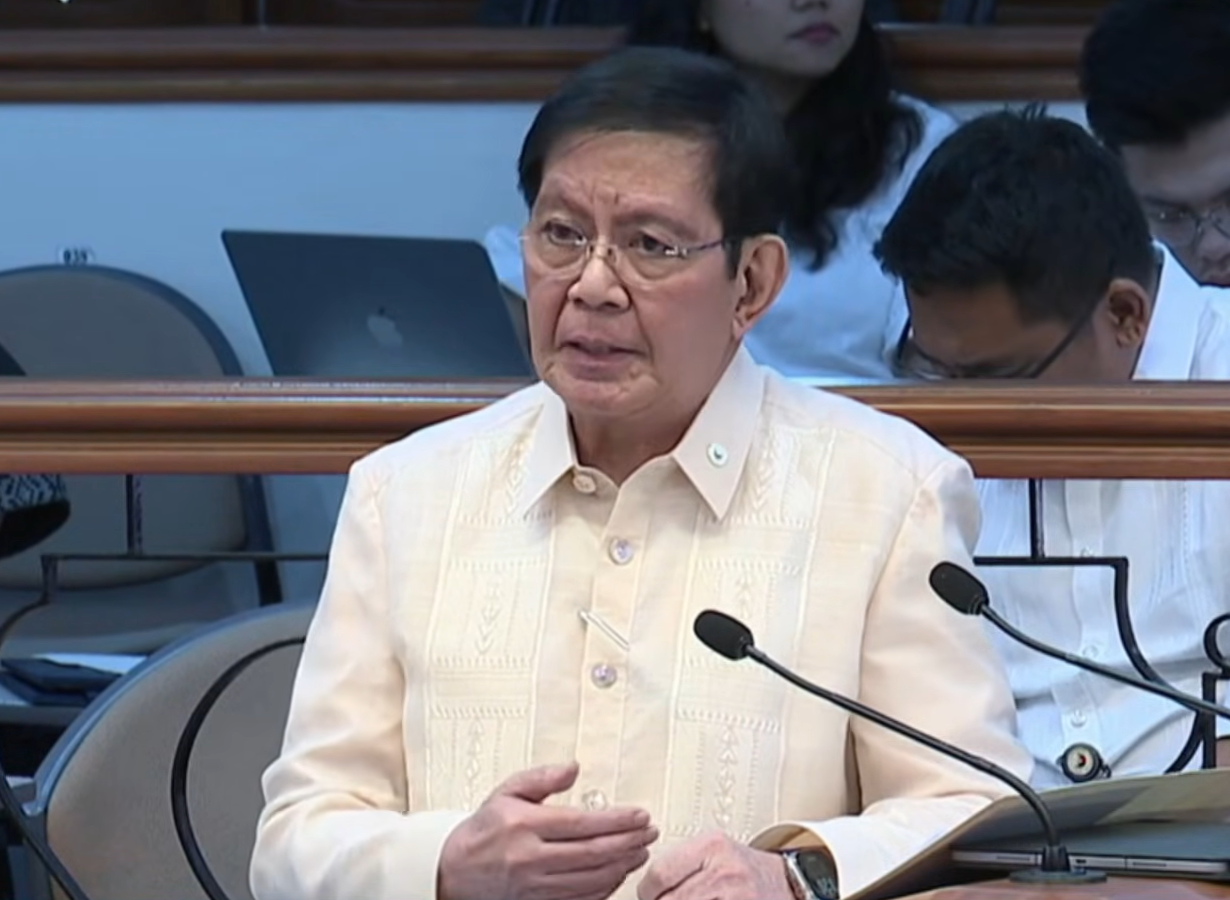 Lacson tags 2 Palace execs in kickback scheme