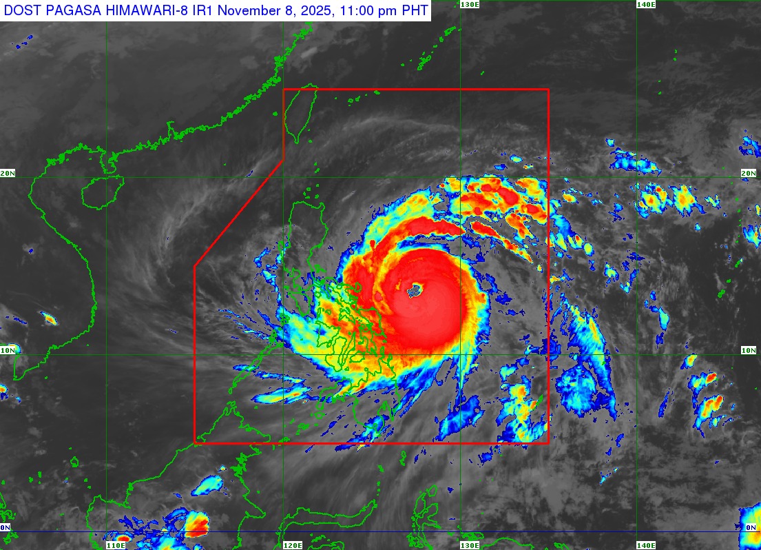 Catanduanes under Signal No. 4 as Uwan intensifies