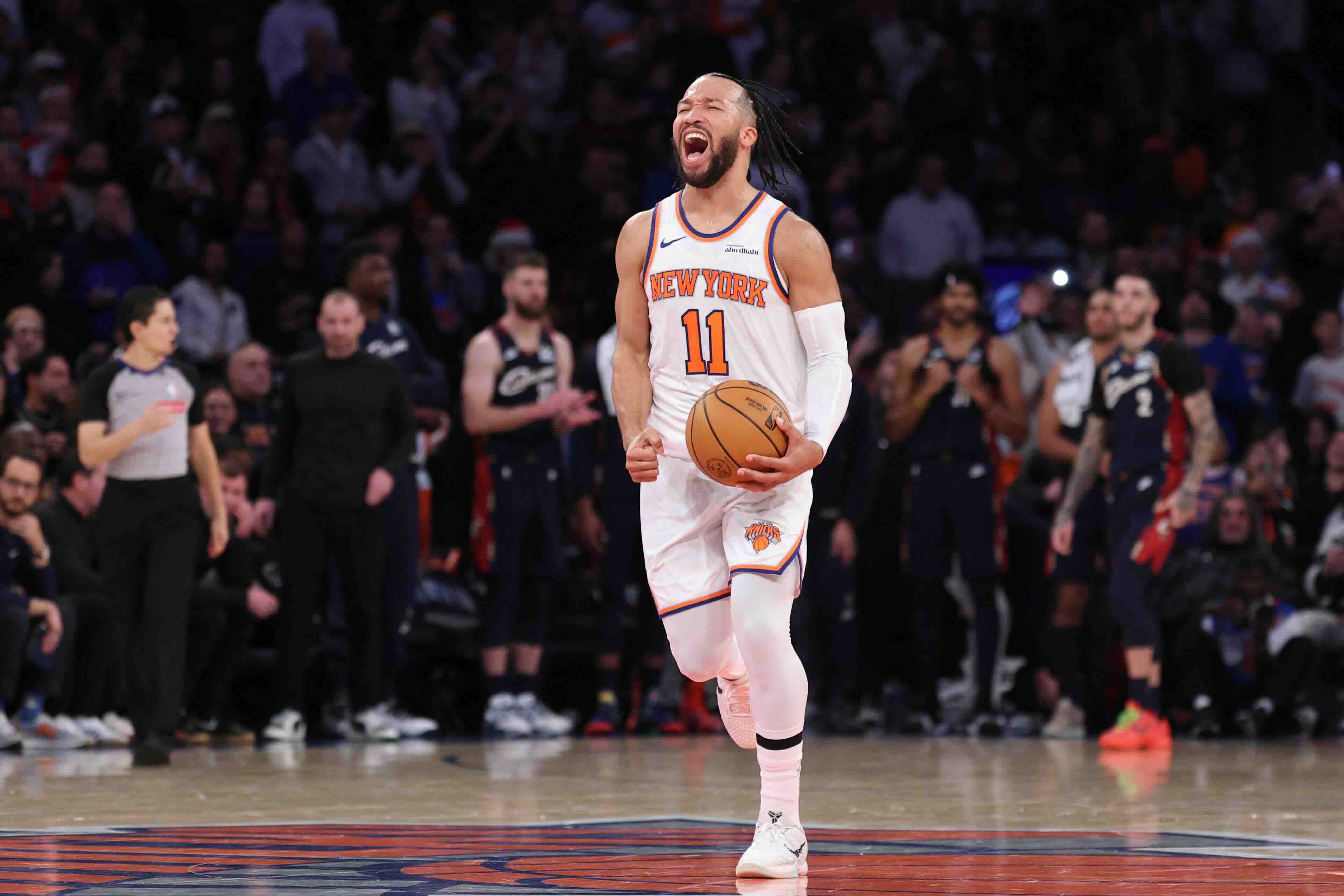 Jalen Brunson, Knicks explode to rally past Cavaliers