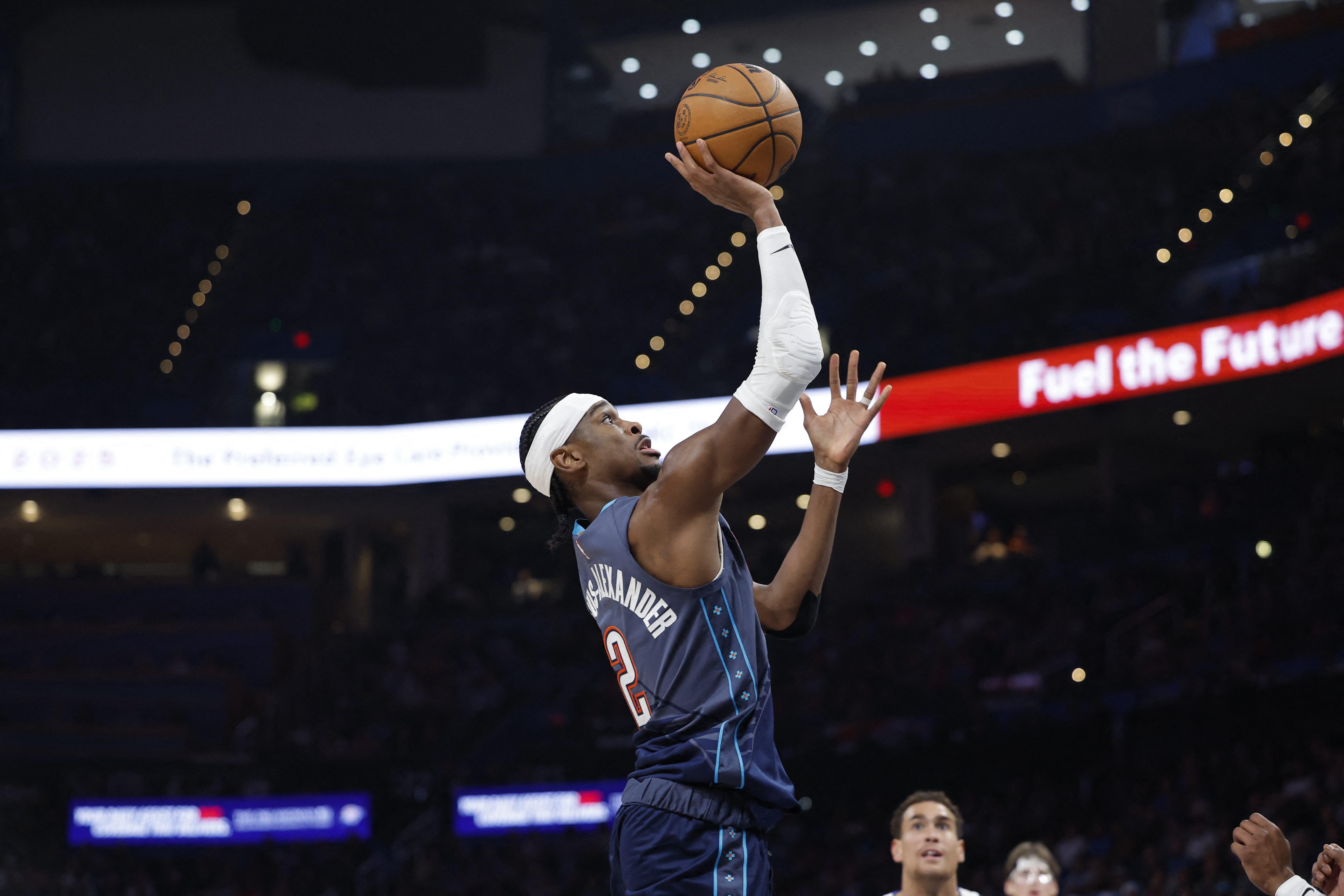 NBA: Shai Gilgeous-Alexander, Thunder enjoy easy night's work vs. Mavs