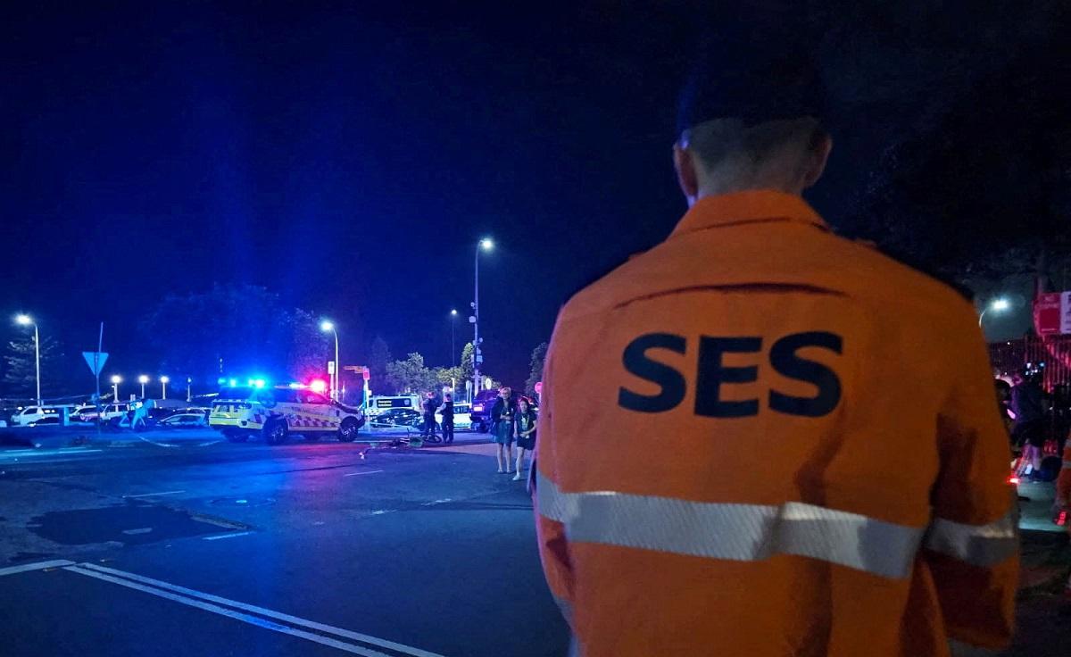 Bystander who tackled armed man at Bondi Beach shooting hailed as hero