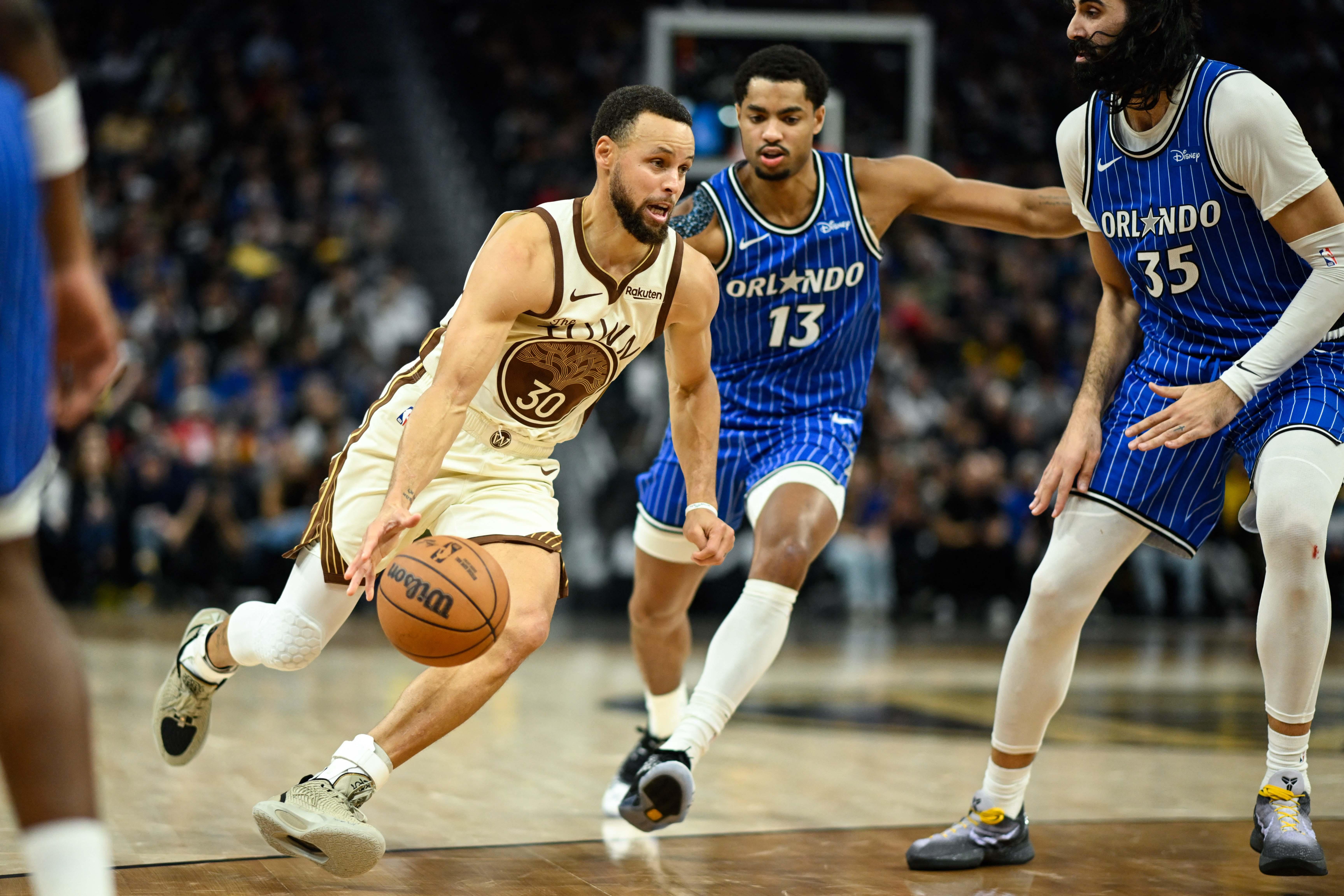 NBA: Stephen Curry of the Golden State Warrios