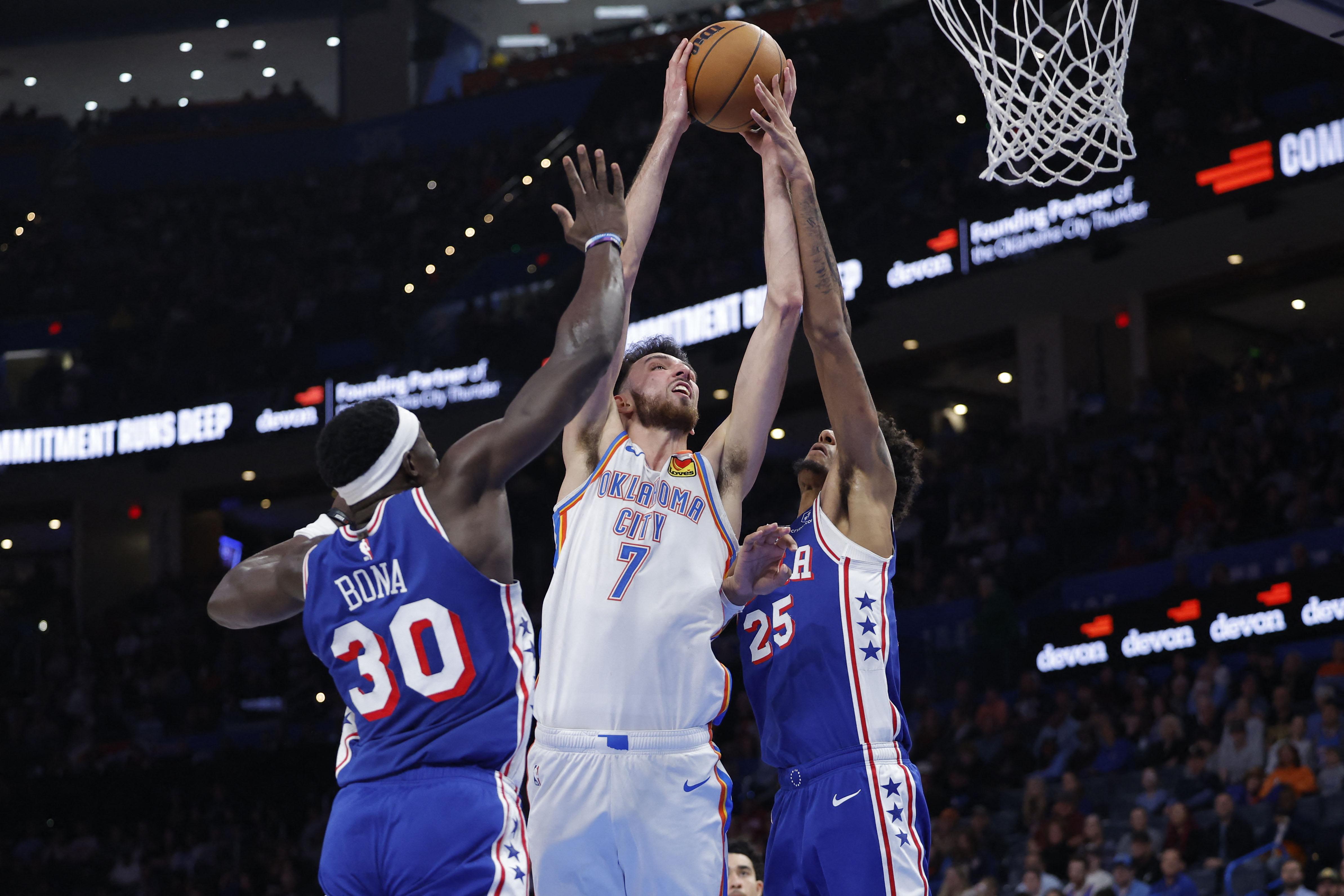 NBA: Thunder halt 2-game skid with huge 2nd half vs. Sixers
