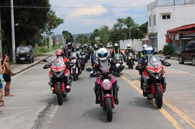 Motorcycle riders ply the highway in one of the PMT rides. Photo courtesy of Sen. JV Ejercito/Facebook