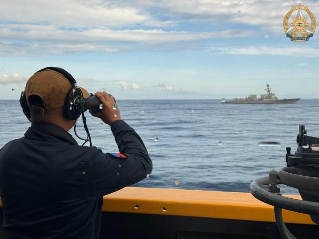 Philippine Navy personnel conduct an Officer of the Watch (OOW) Manning Exercise aboard BRP Jose Rizal, sharpening real-time navigation and situational awareness skills during the 9th PH-US bilateral MCA.