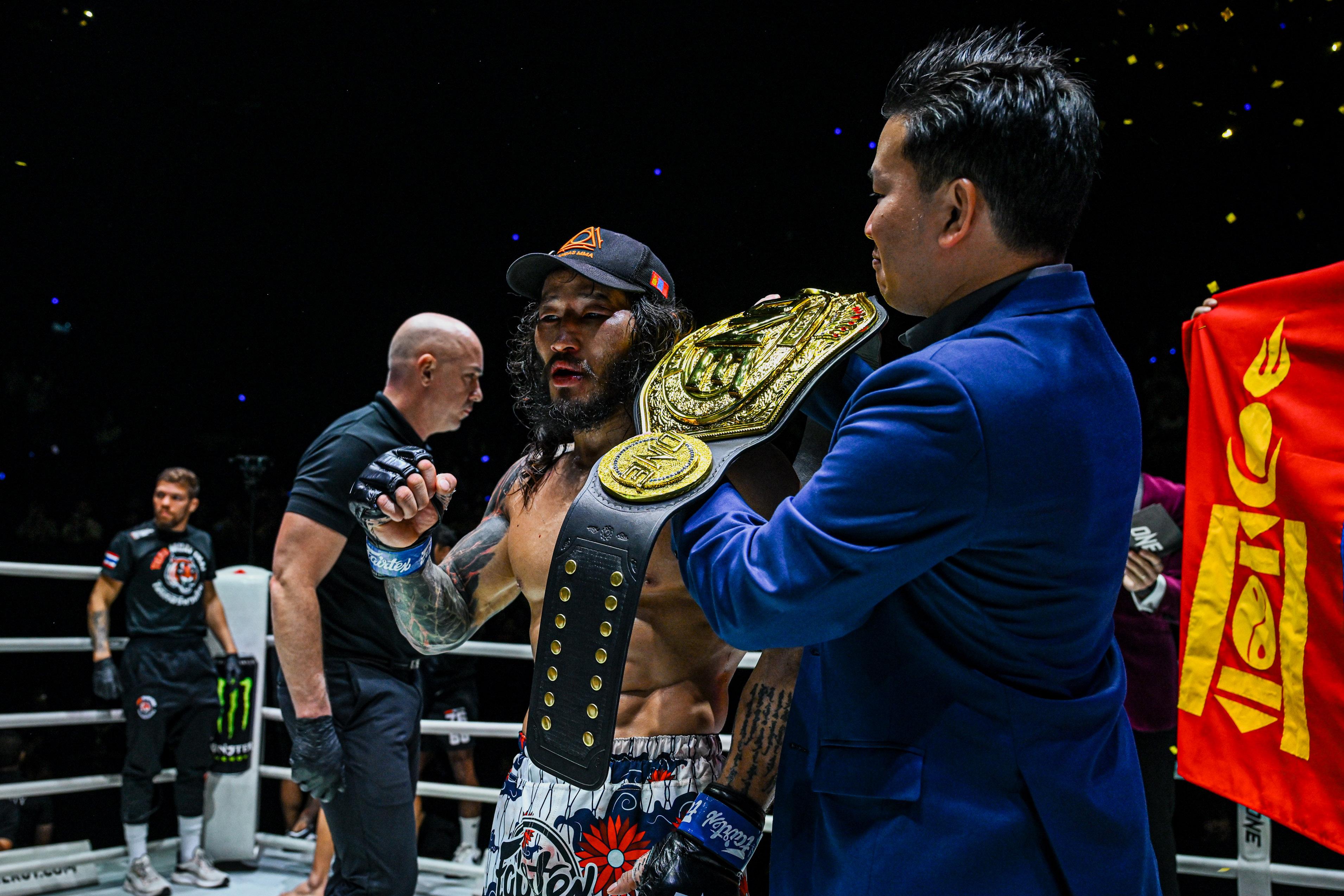 Physical: Asia star Baatarkhuu captures bantamweight title at ONE Fight Night 38