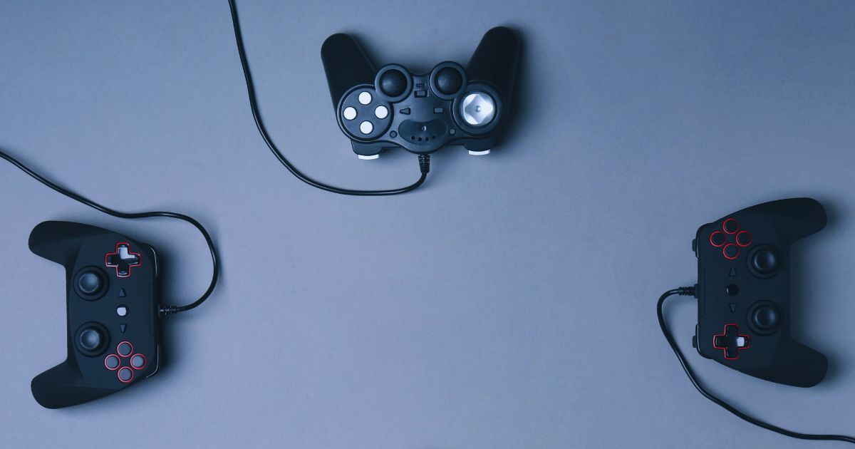 5 cozy video games released in 2025 that you can play for a comforting Christmas