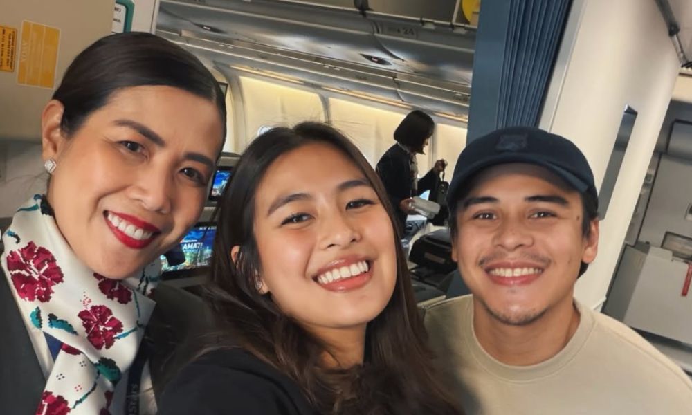 Gabbi Garcia thrilled at parents' elaborate surprise during her flight: 'In fairness!' 