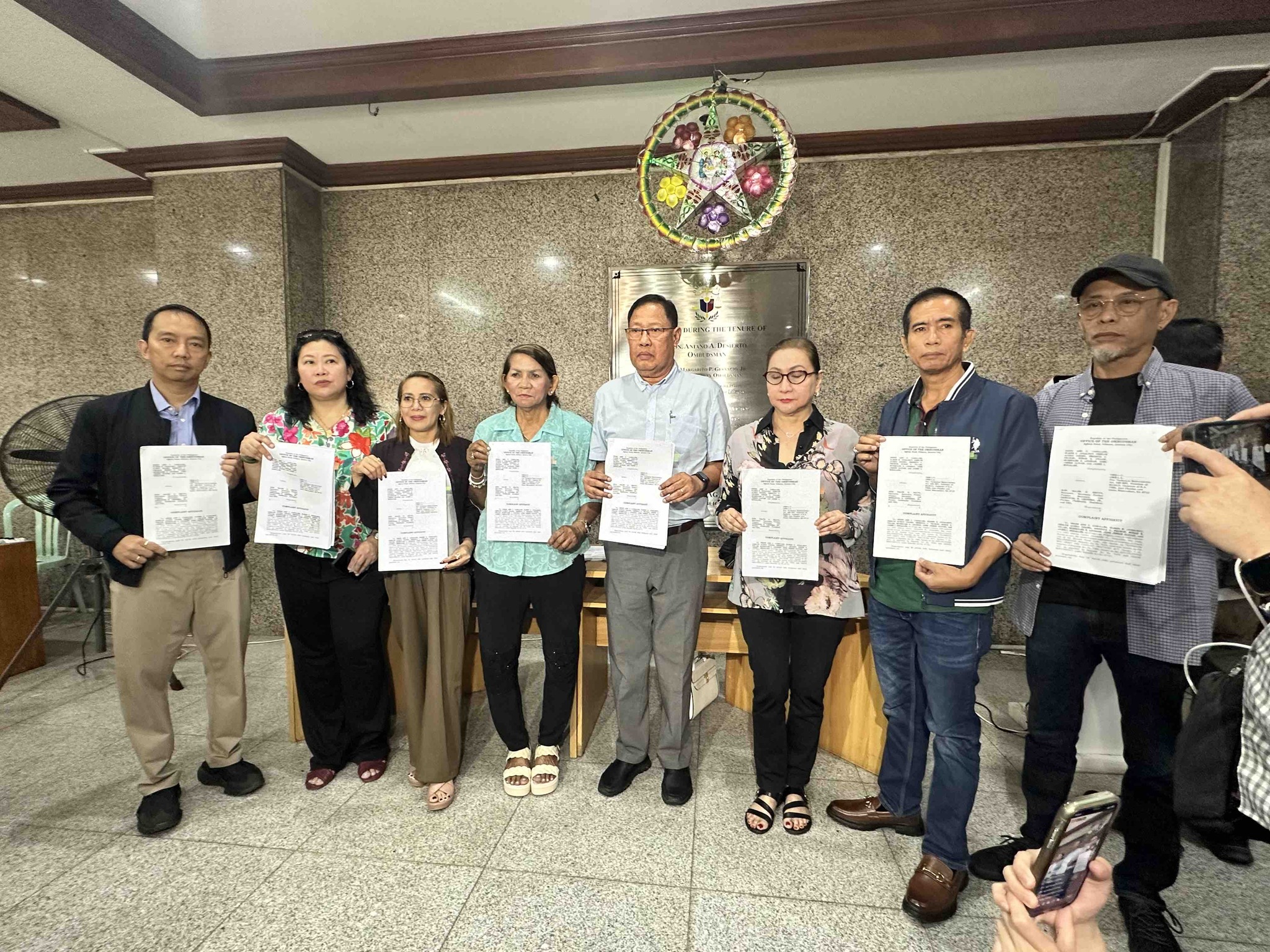 Group files complaint vs. Recto, Ledesma over PhilHealth fund transfer