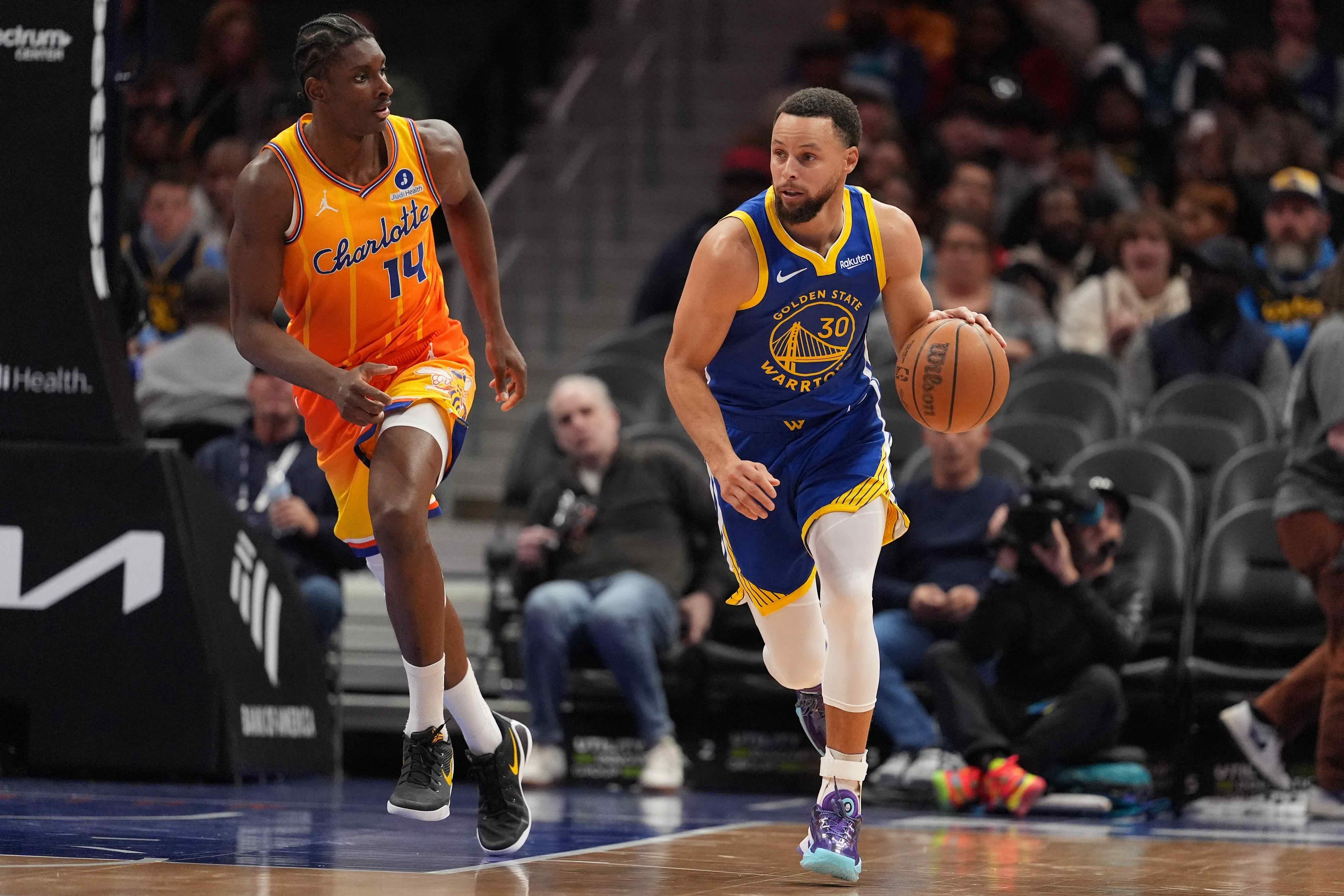 NBA: Warriors drain 24 3-pointers, hold off pesky Hornets