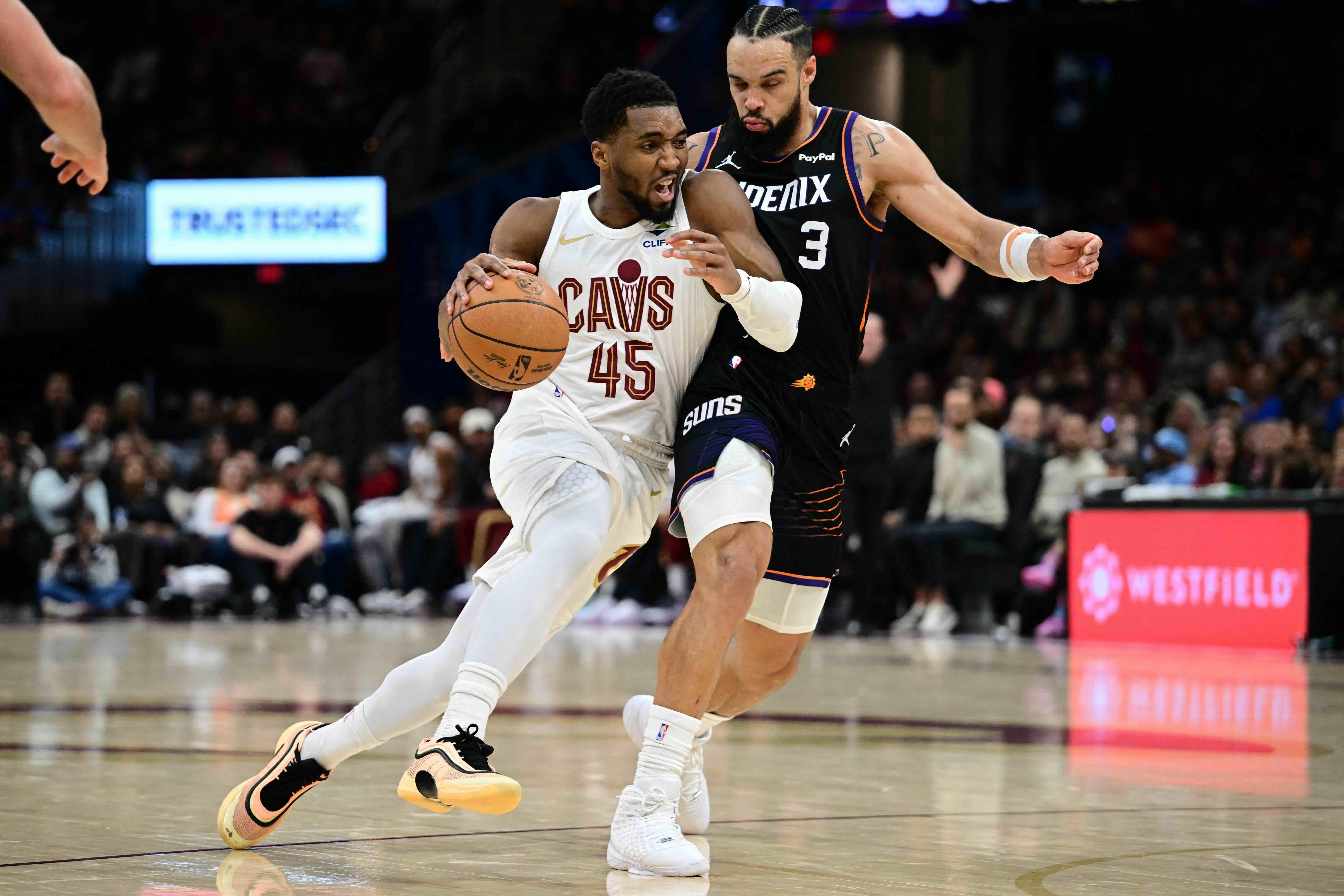 NBA: Cavaliers snap Suns' 4-game win streak behind Donovan Mitchell's 34