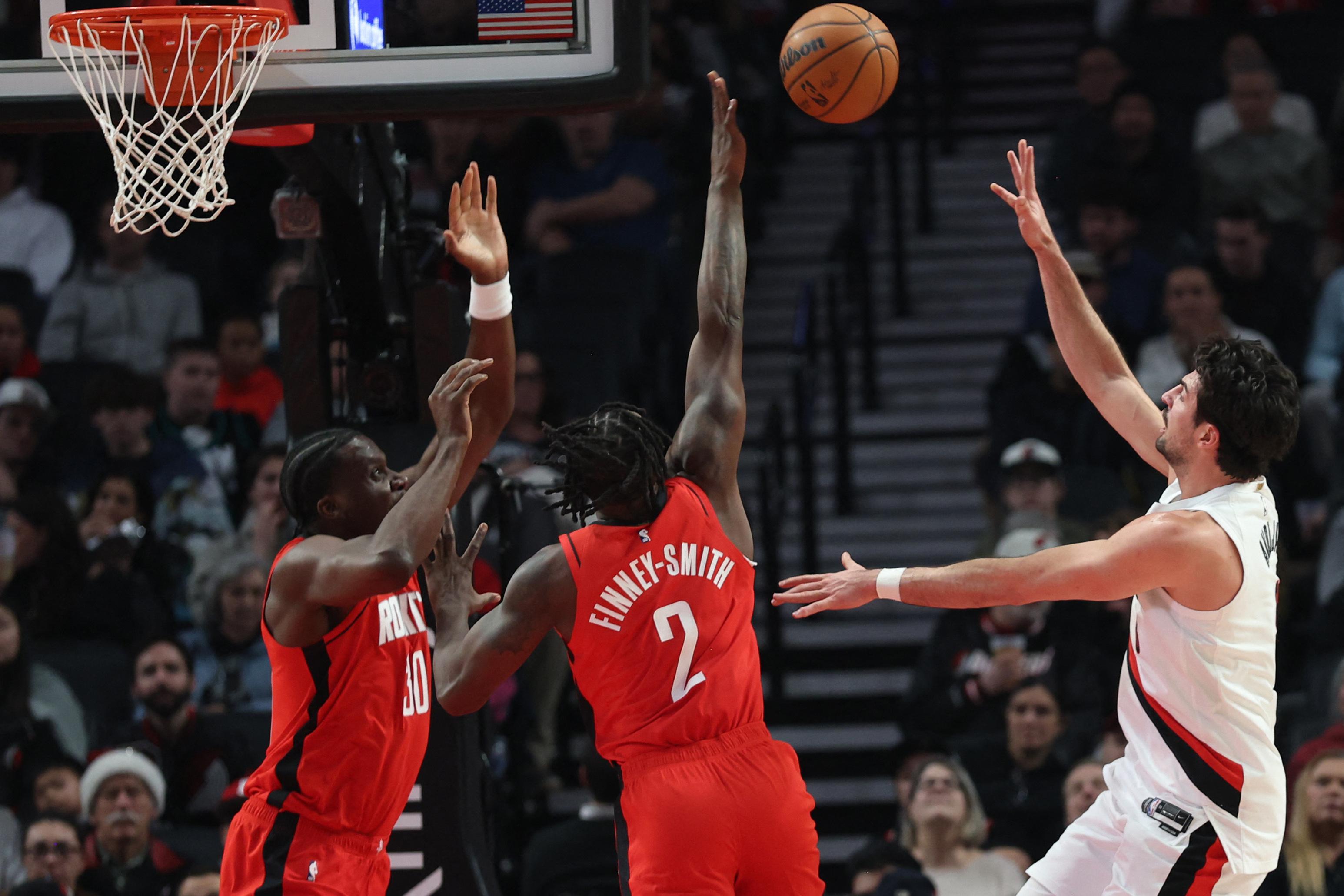 NBA: Deni Avdija of the Blazers vs Rockets