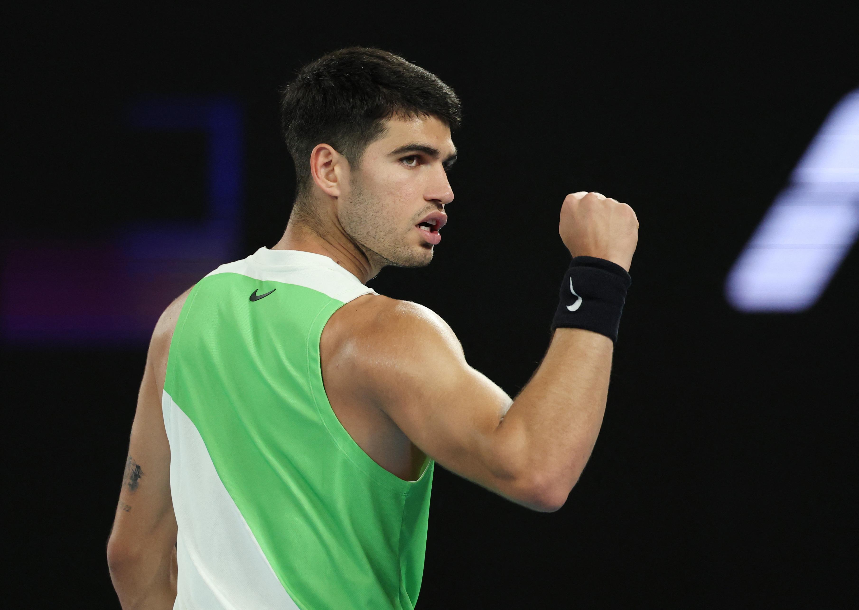 Alcaraz and Sabalenka through as fans fume on steamy day one at Australian Open