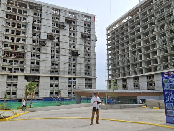 More top contractors to develop socialized housing units under 4PH