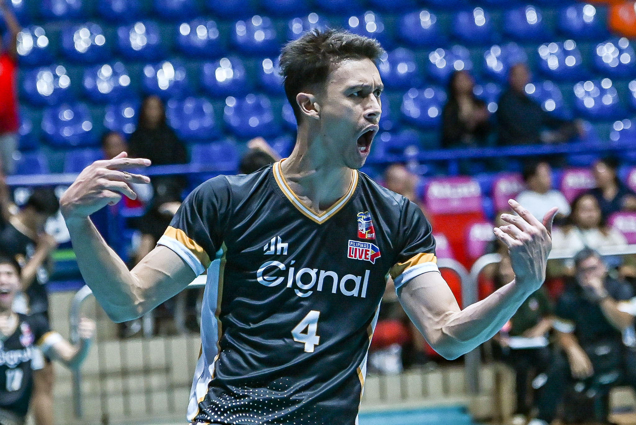 Cignal parts ways with Steven Rotter, Vince Maglinao ahead of new Spikers' Turf season