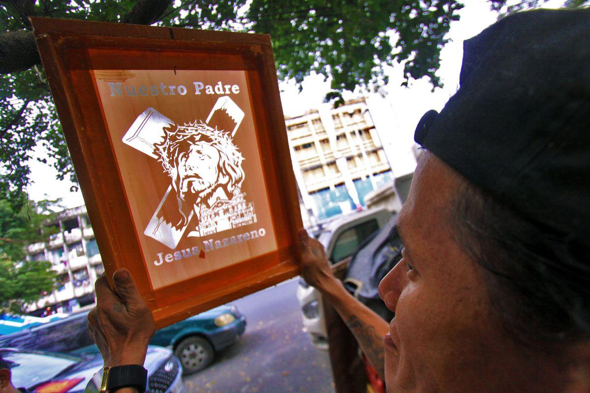 The Department of Health (DOH) has placed 20 Health Emergency Response Team stations along the 2026 Traslacion route in Manila. 