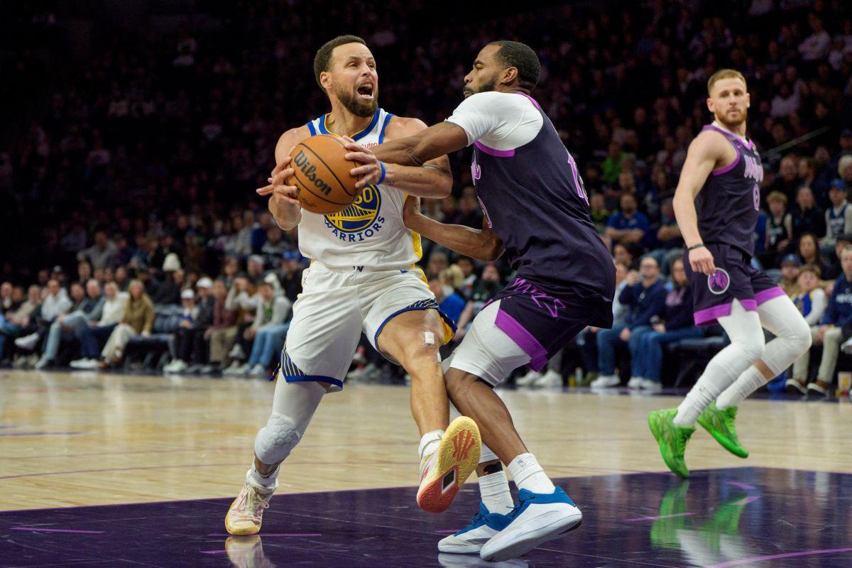 NBA: Warriors dominate 2nd half, blow out Timberwolves