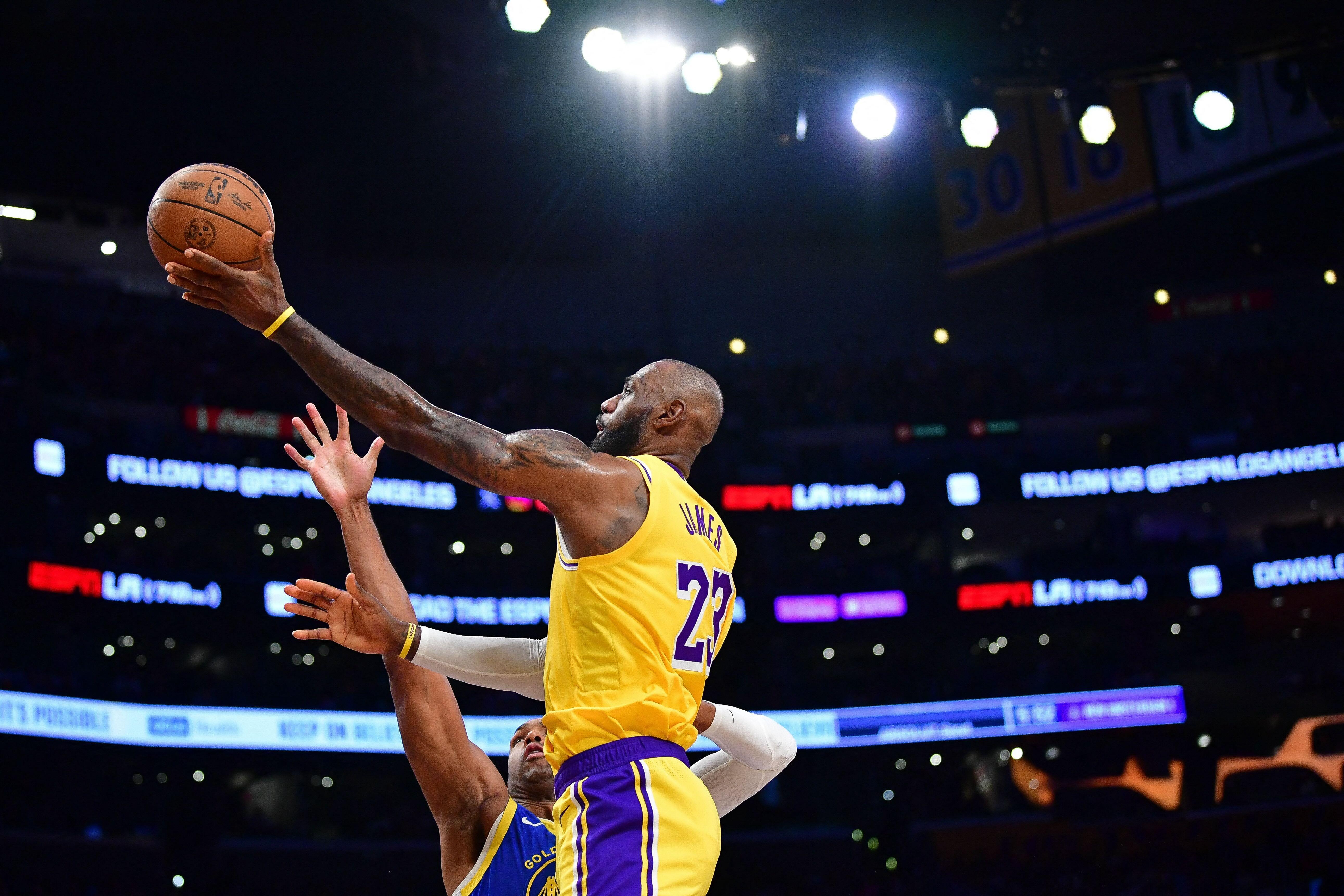 NBA: With Luka Doncic sidelined, Lakers top Stephen Curry-less Warriors