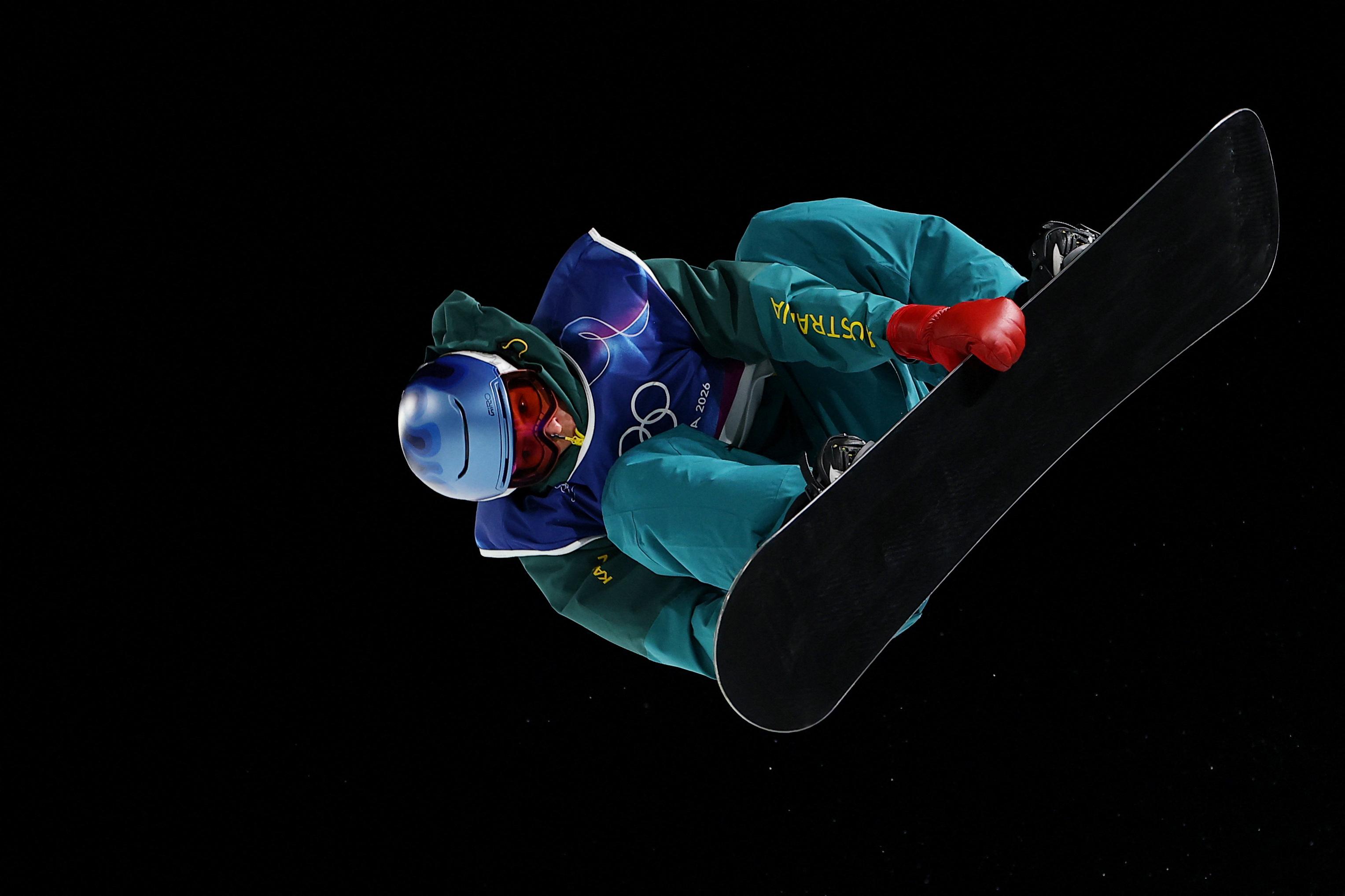2026 Winter Olympics: Australia's Scotty James storms into halfpipe final in bid for first gold