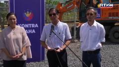 LOOK: Marcos meets Leni Robredo at Kontra Baha inspection in Naga