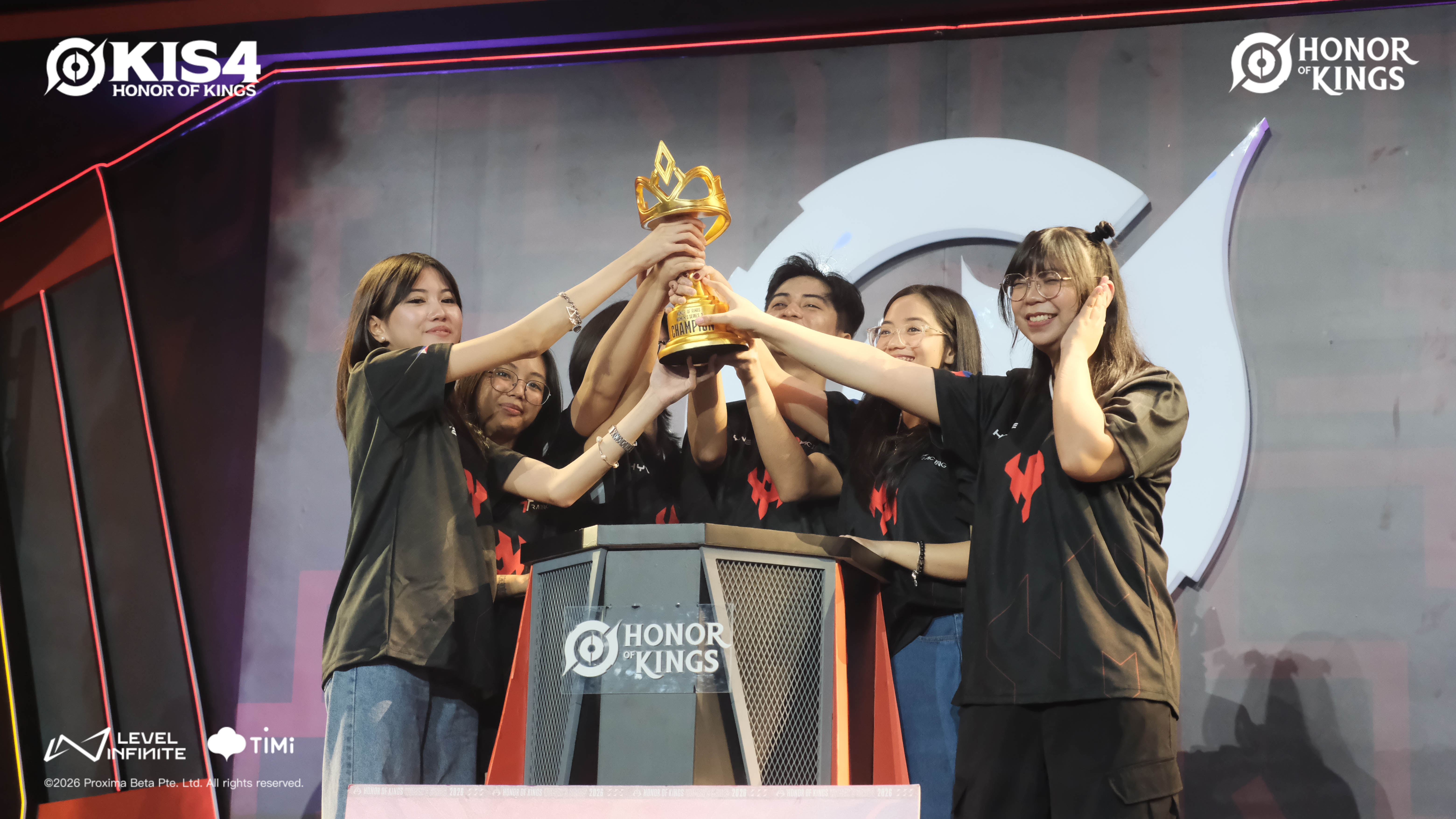 Hyve International defies odds at Honor of Kings Women’s Series 3 for PH’s first title