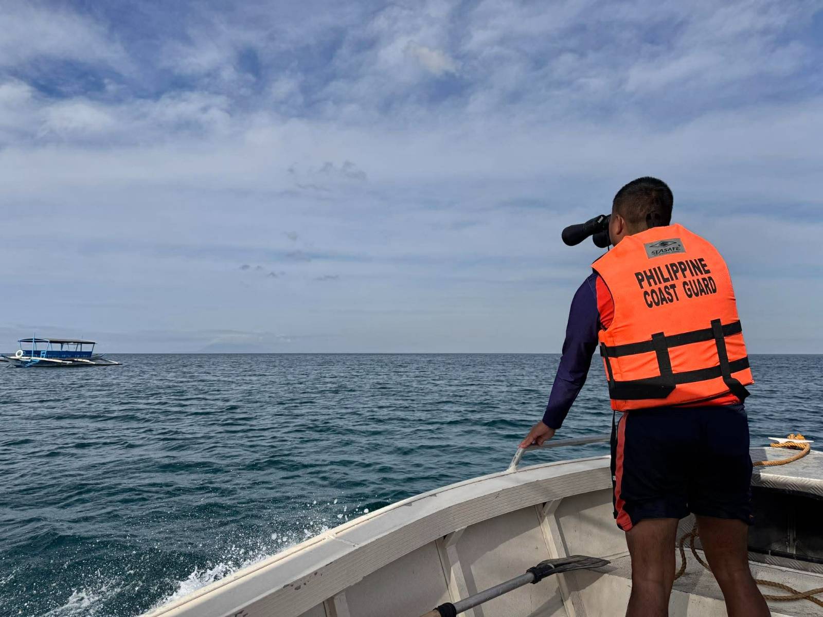 PCG: Air, sea search underway for 4 missing fishermen off Occidental Mindoro