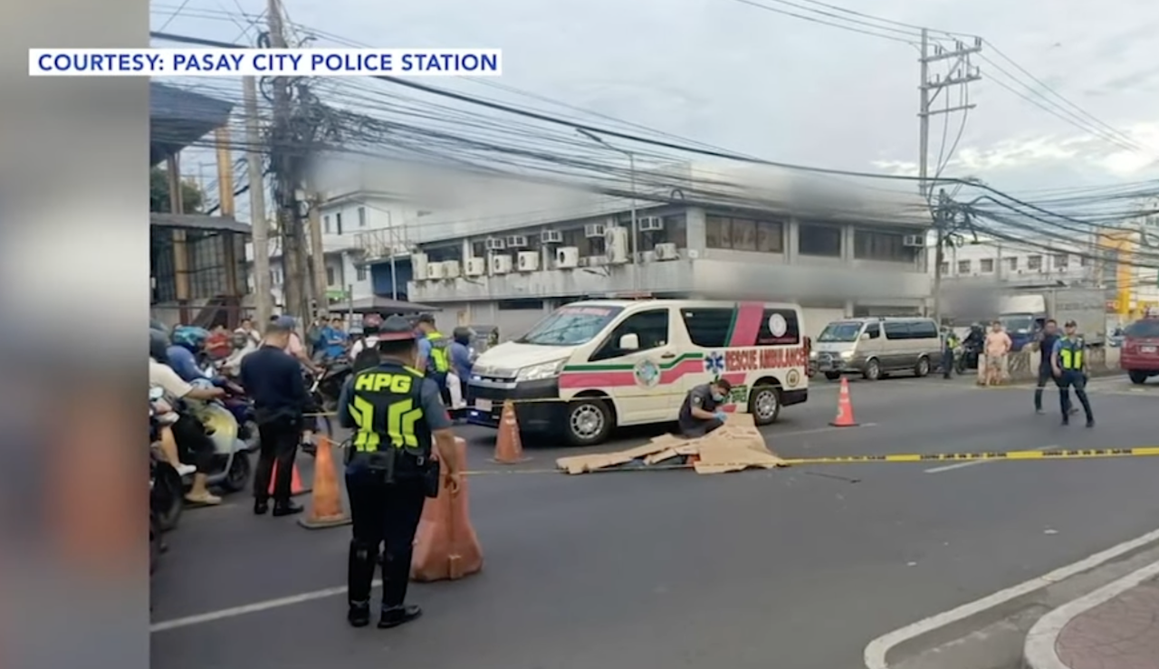 Man fleeing arrest killed after being hit by bus in Pasay City