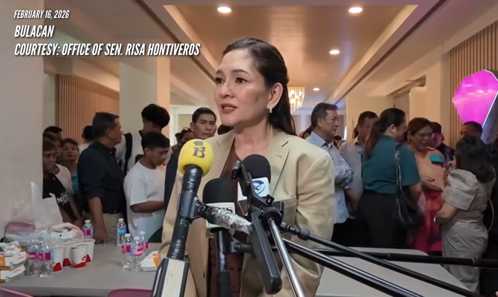 No senator will be arrested in Senate while in session, says Hontiveros
