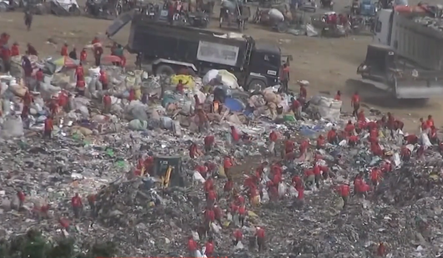 3 waste workers missing as landfill collapses in Rizal
