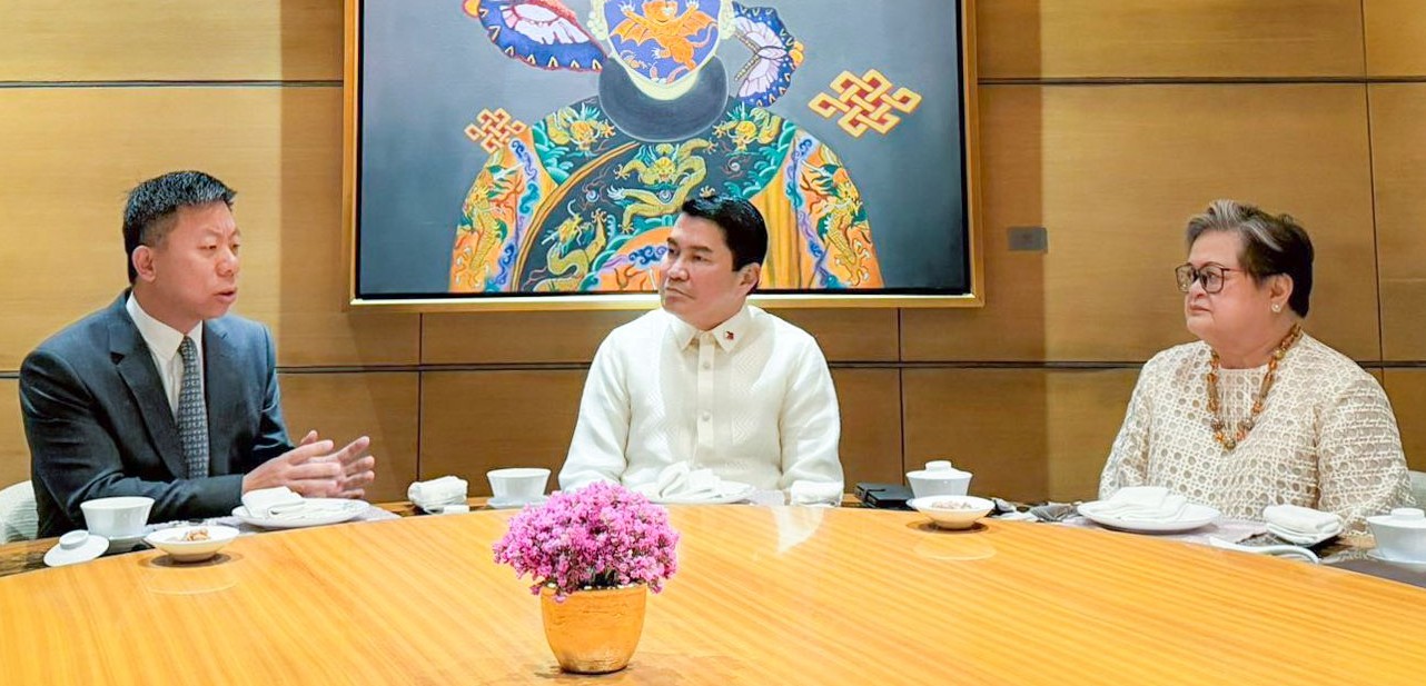 LOOK: PH officials hold dialogue with Chinese envoy