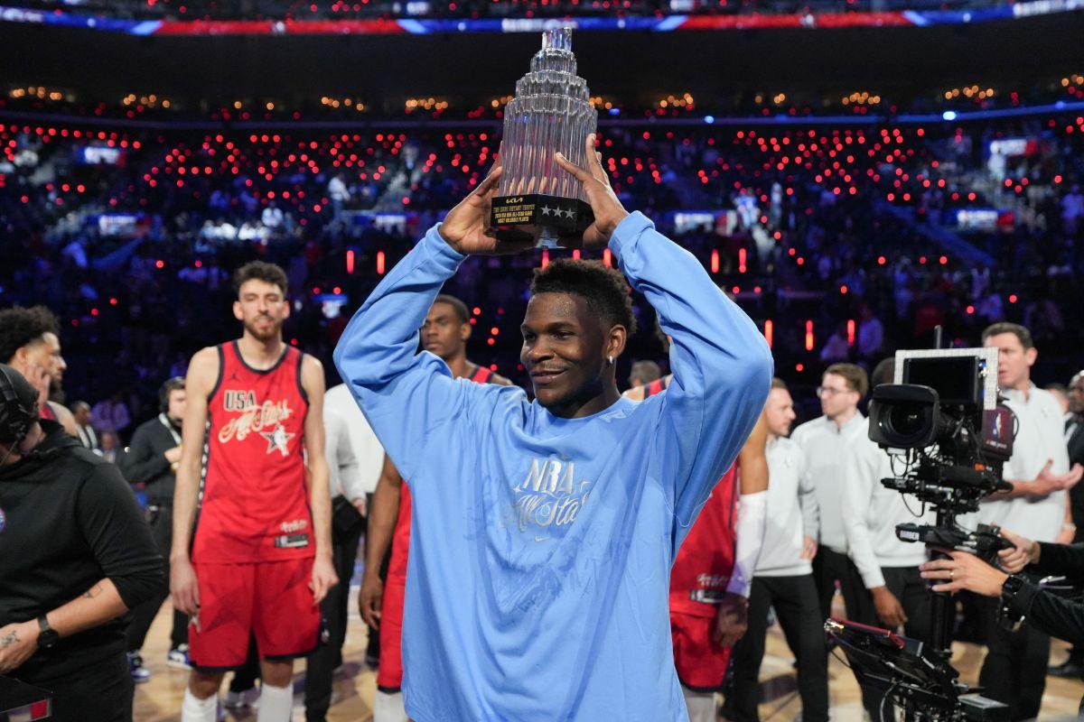 NBA: Anthony Edwards, youthful USA Stars prevail in new All-Star Game format