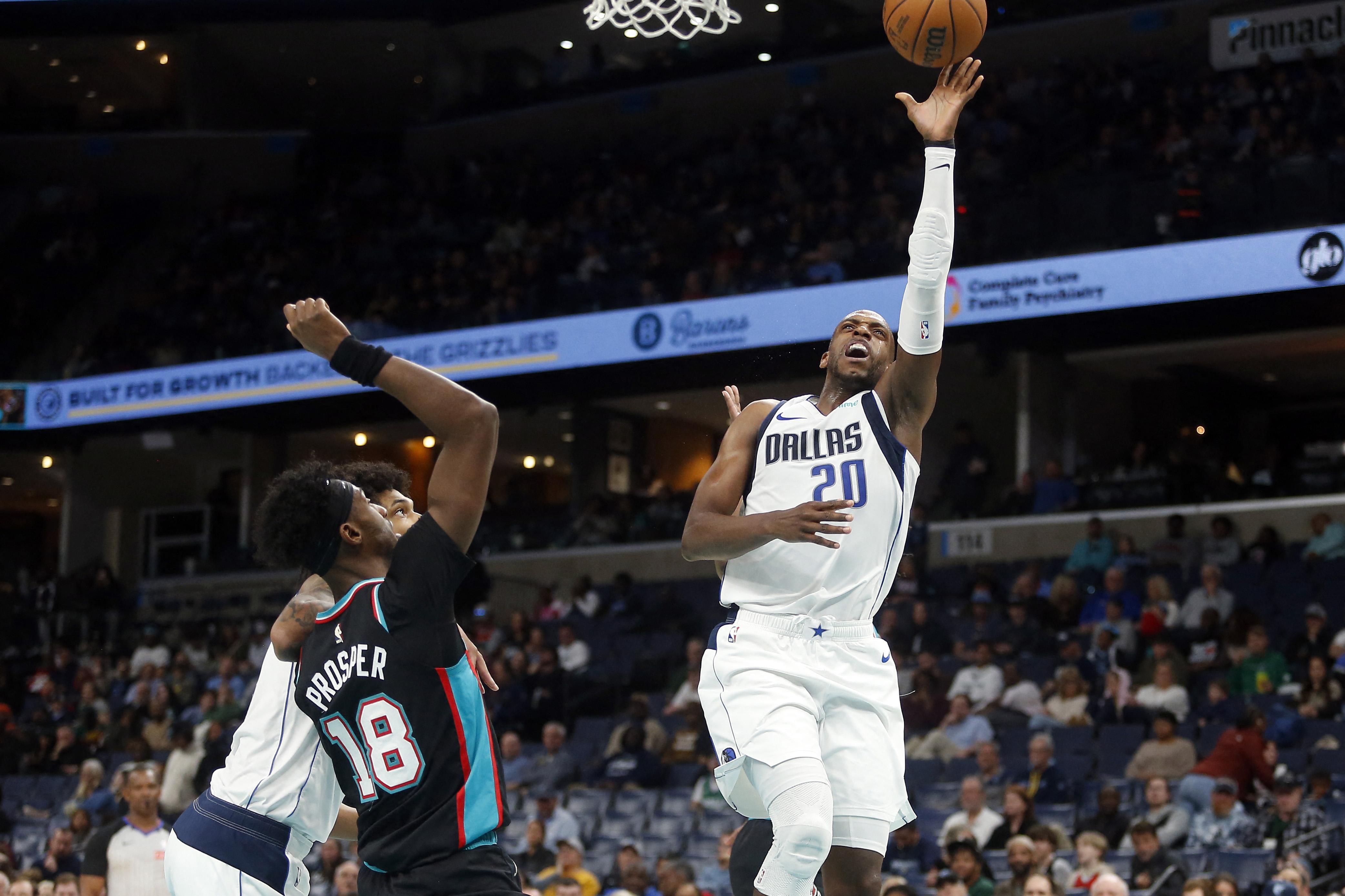 NBA: Mavericks squeak out victory over lowly Grizzlies