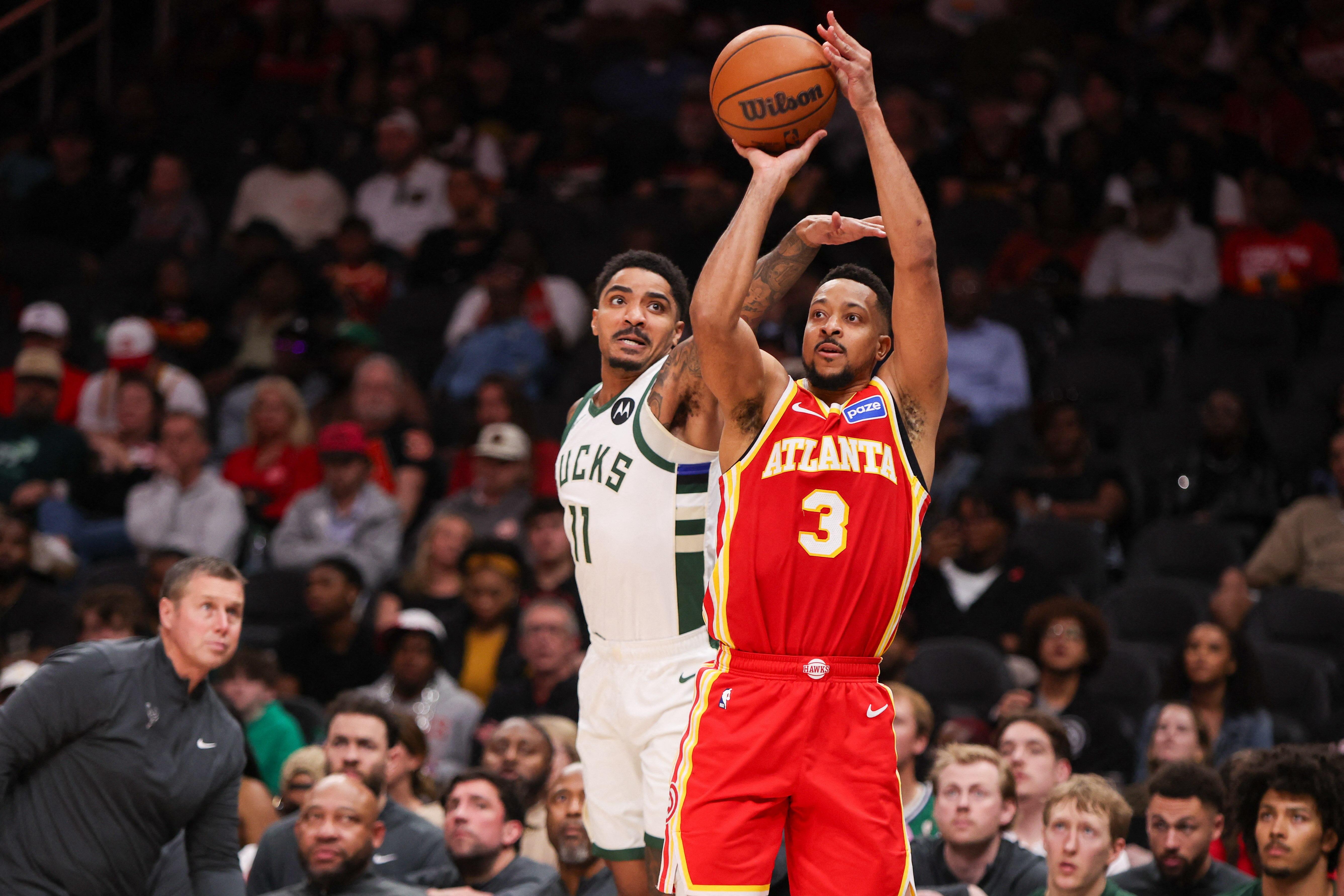 NBA: Hawks blow past Bucks, extend winning streak to nine